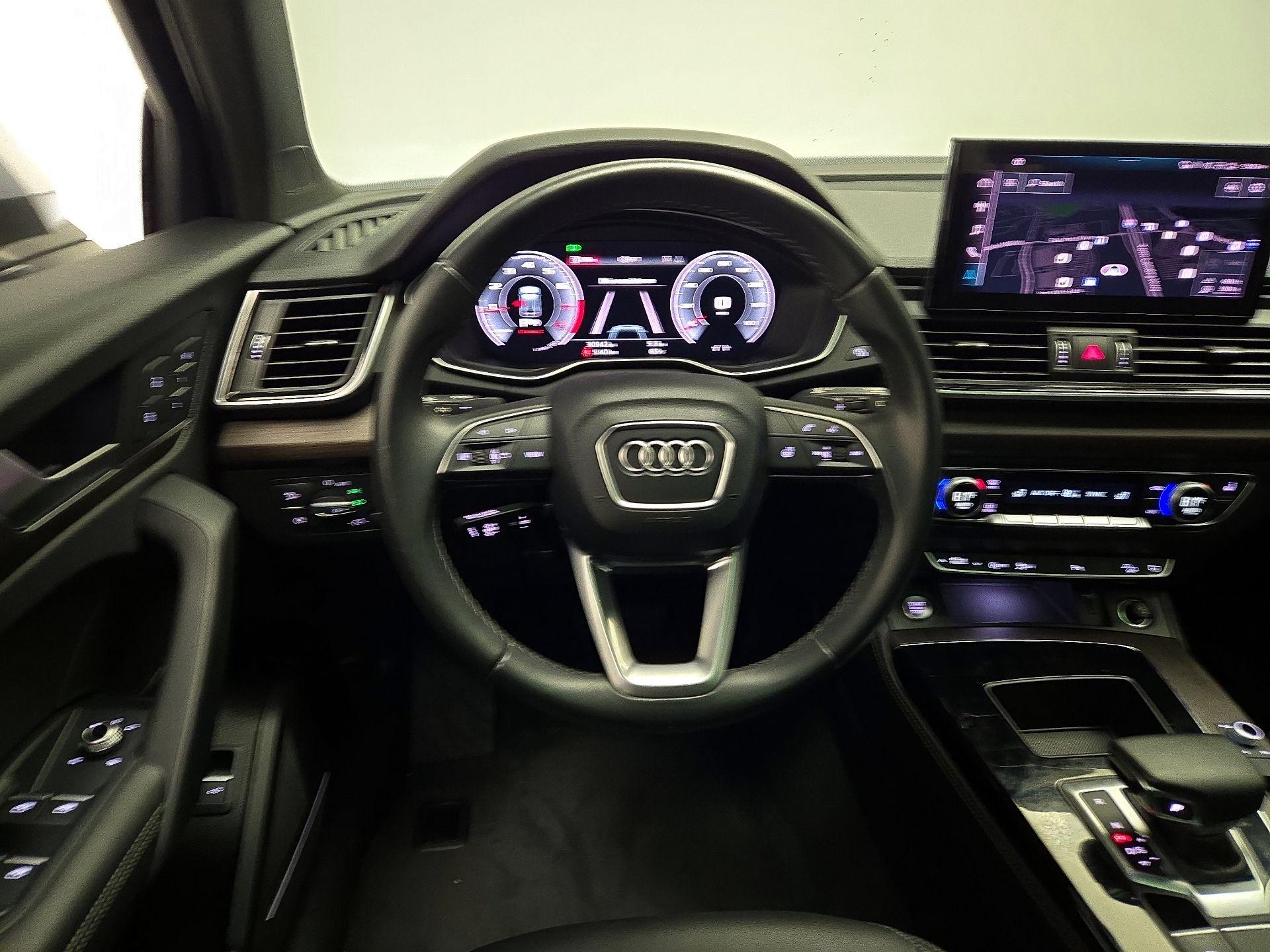 Thumbnail: 2022 Audi Q5 - 10