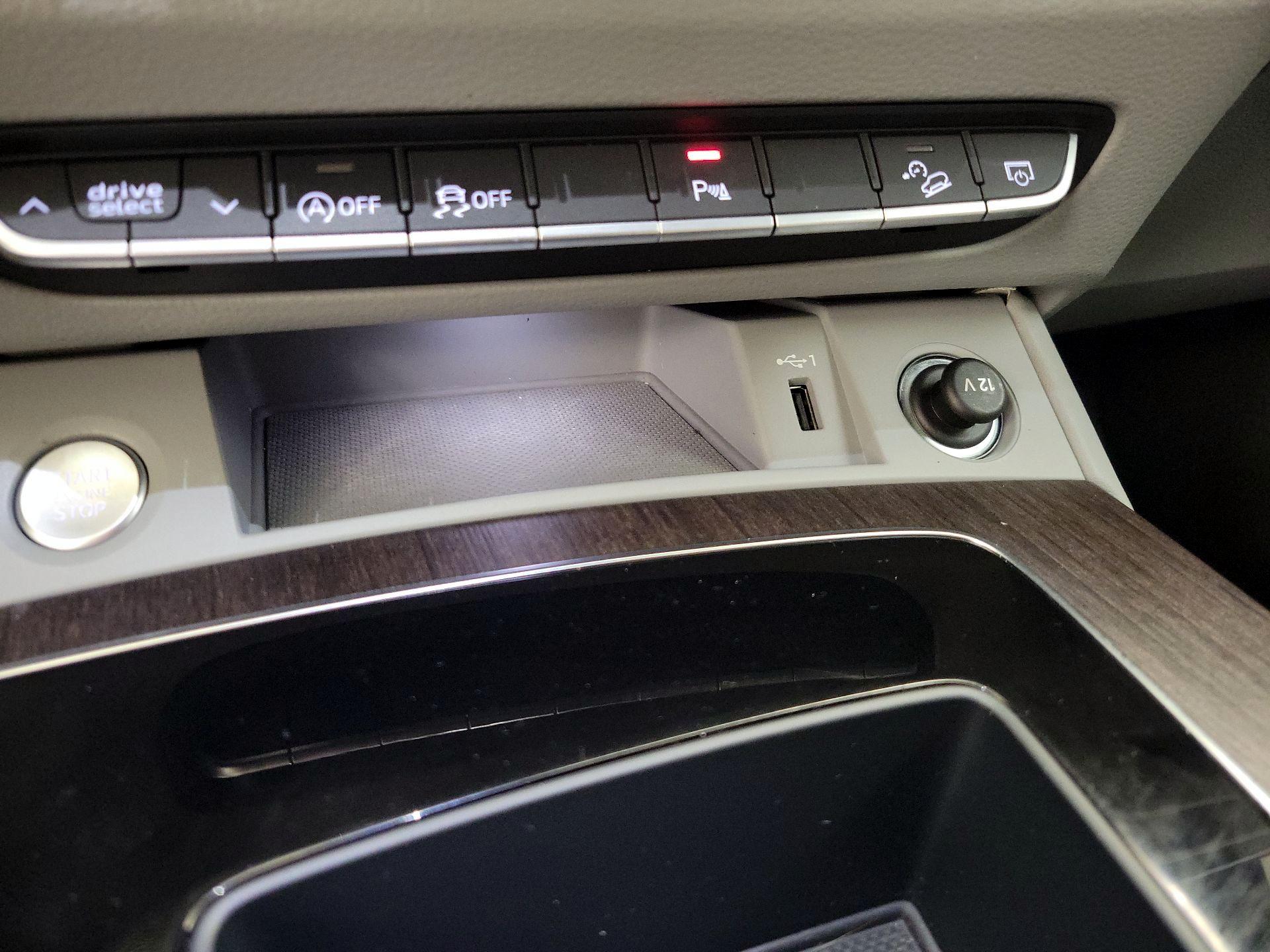 Thumbnail: 2022 Audi Q5 - 19