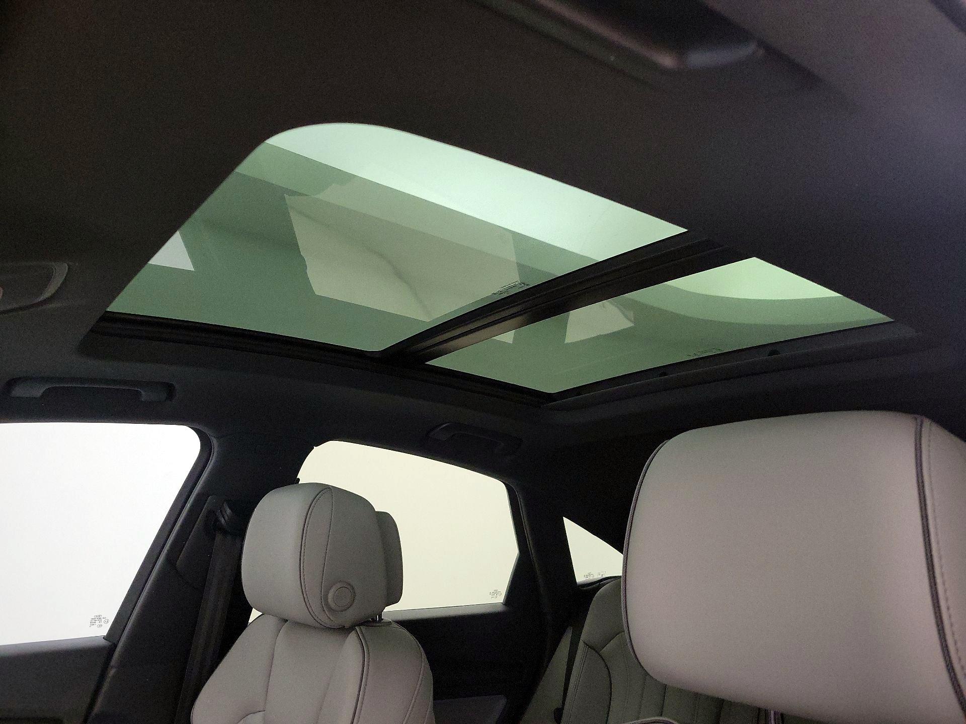 Thumbnail: 2022 Audi Q5 - 20