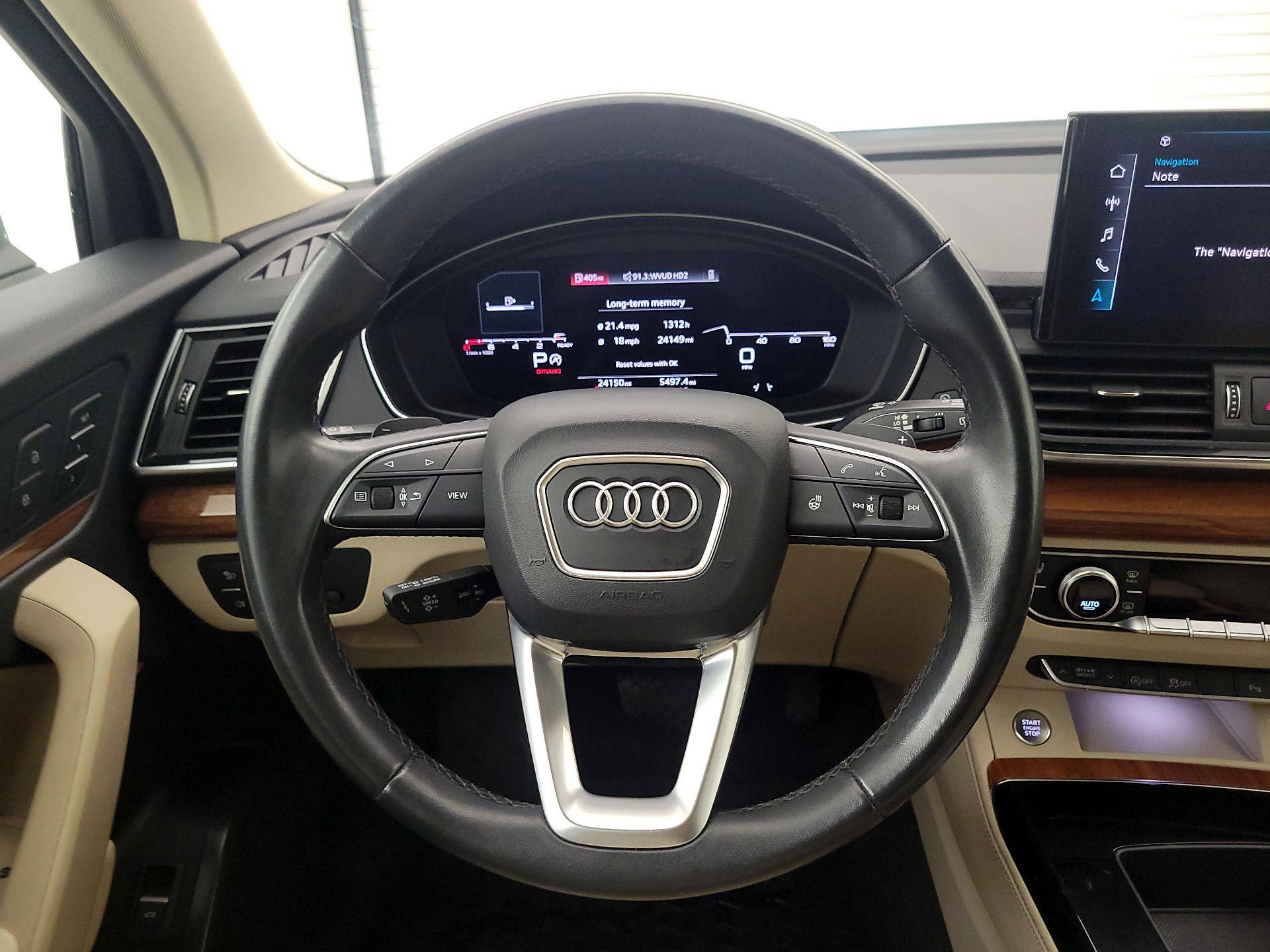 Thumbnail: 2022 Audi Q5 - 10