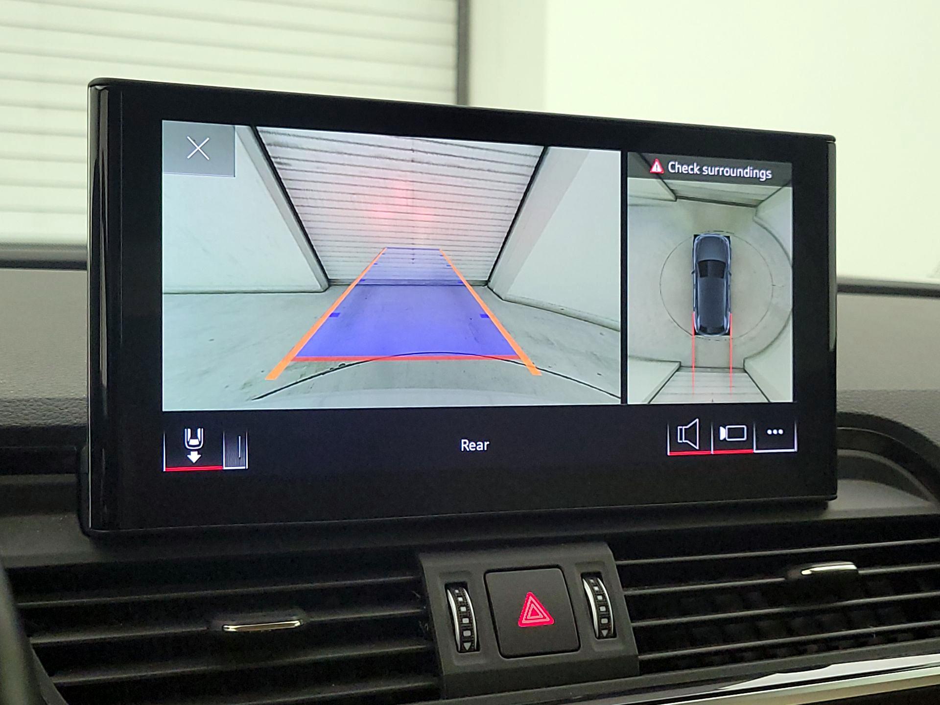 Thumbnail: 2022 Audi Q5 - 14