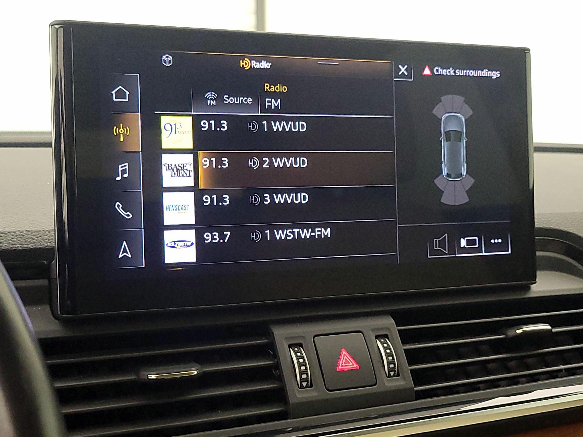 Thumbnail: 2022 Audi Q5 - 15