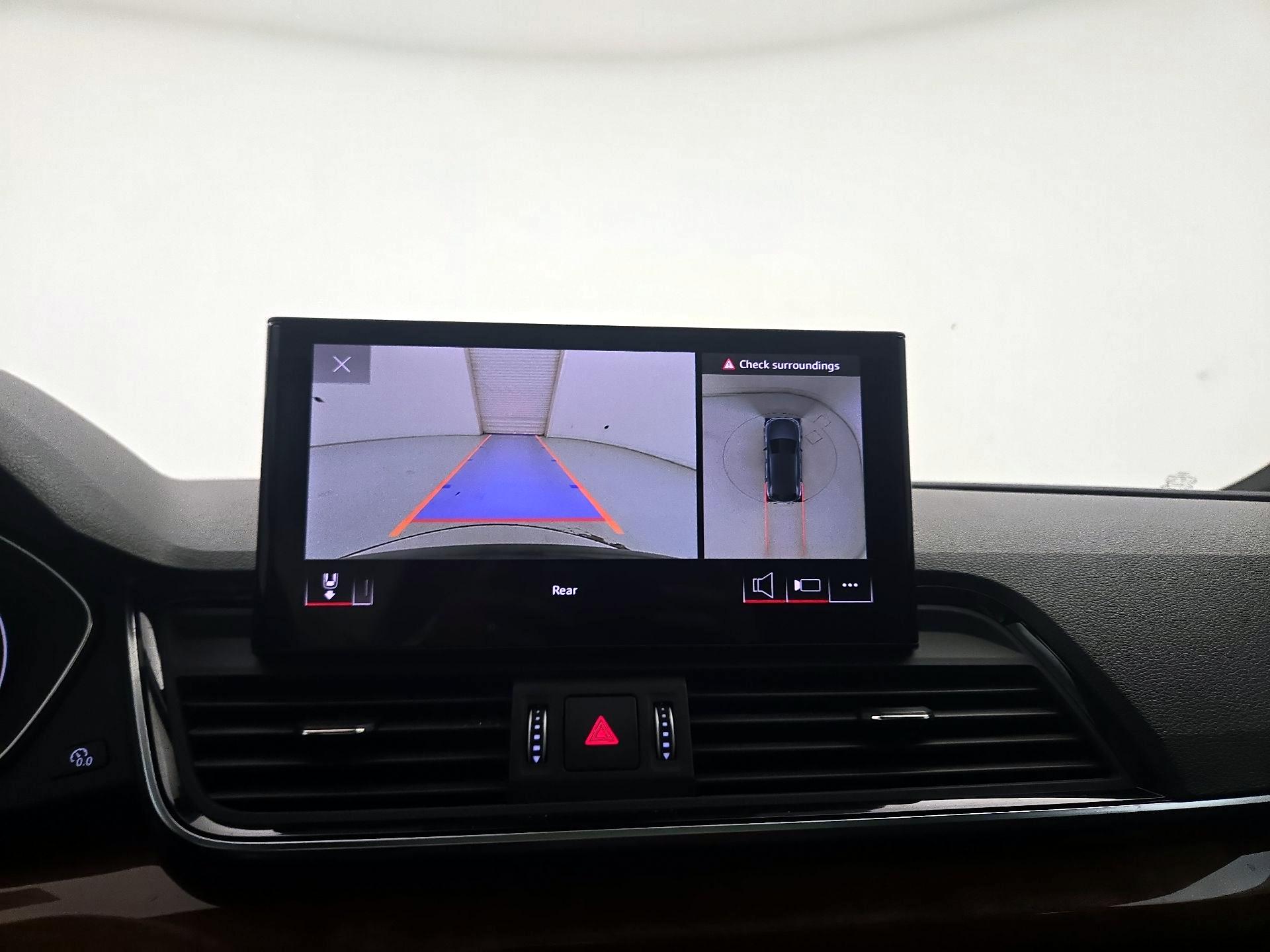 Thumbnail: 2022 Audi Q5 - 15