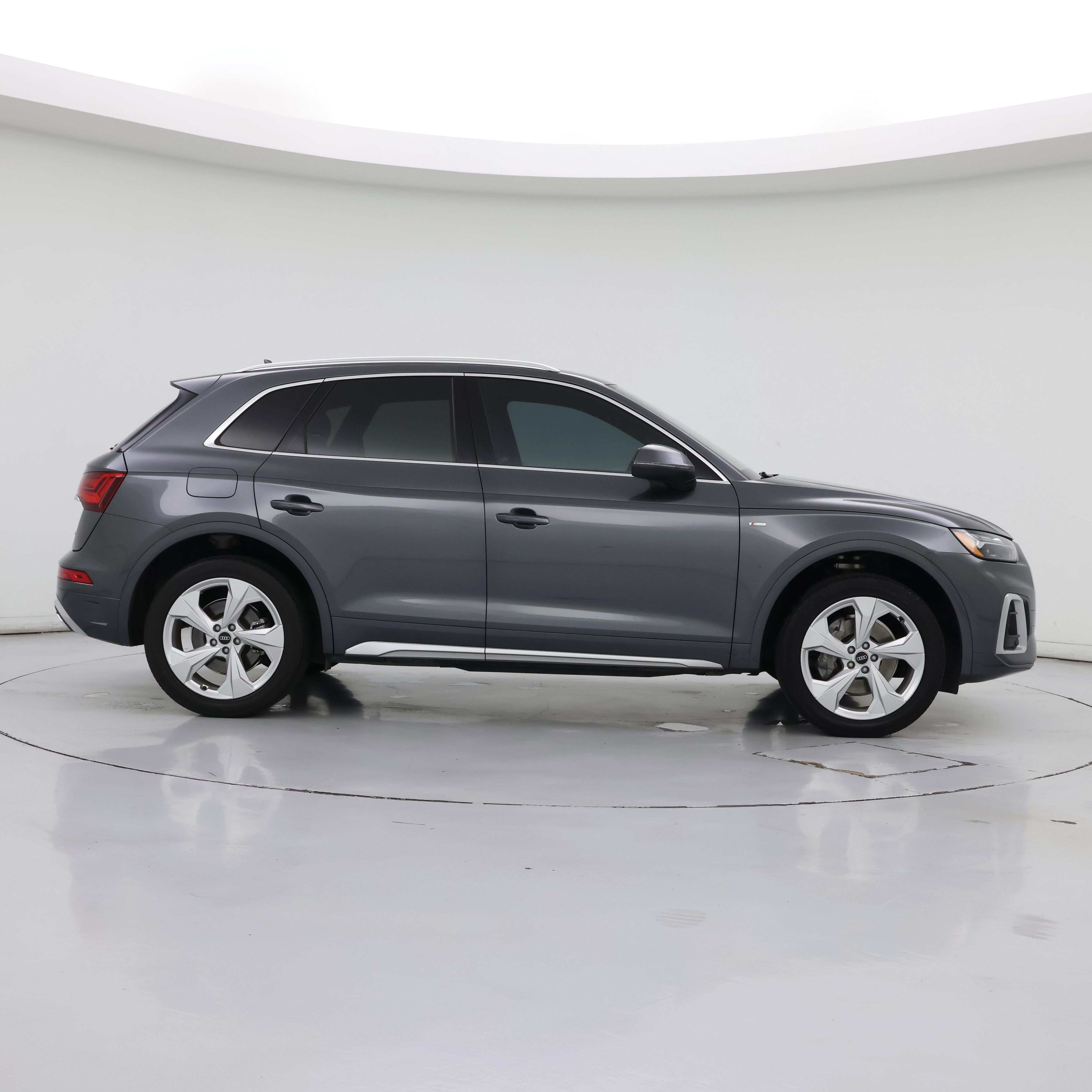 Thumbnail: 2022 Audi Q5 - 7