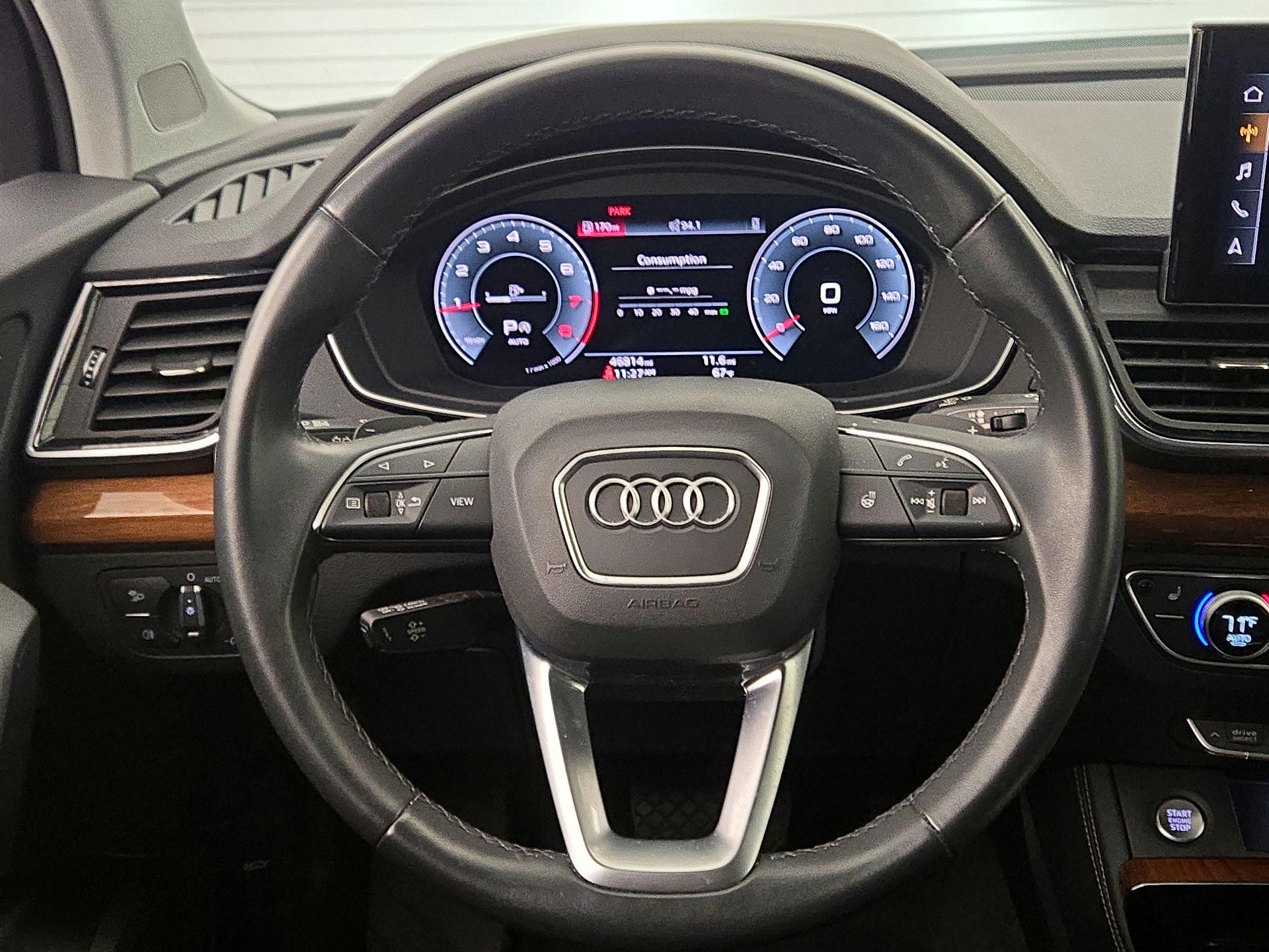 Thumbnail: 2022 Audi Q5 - 10