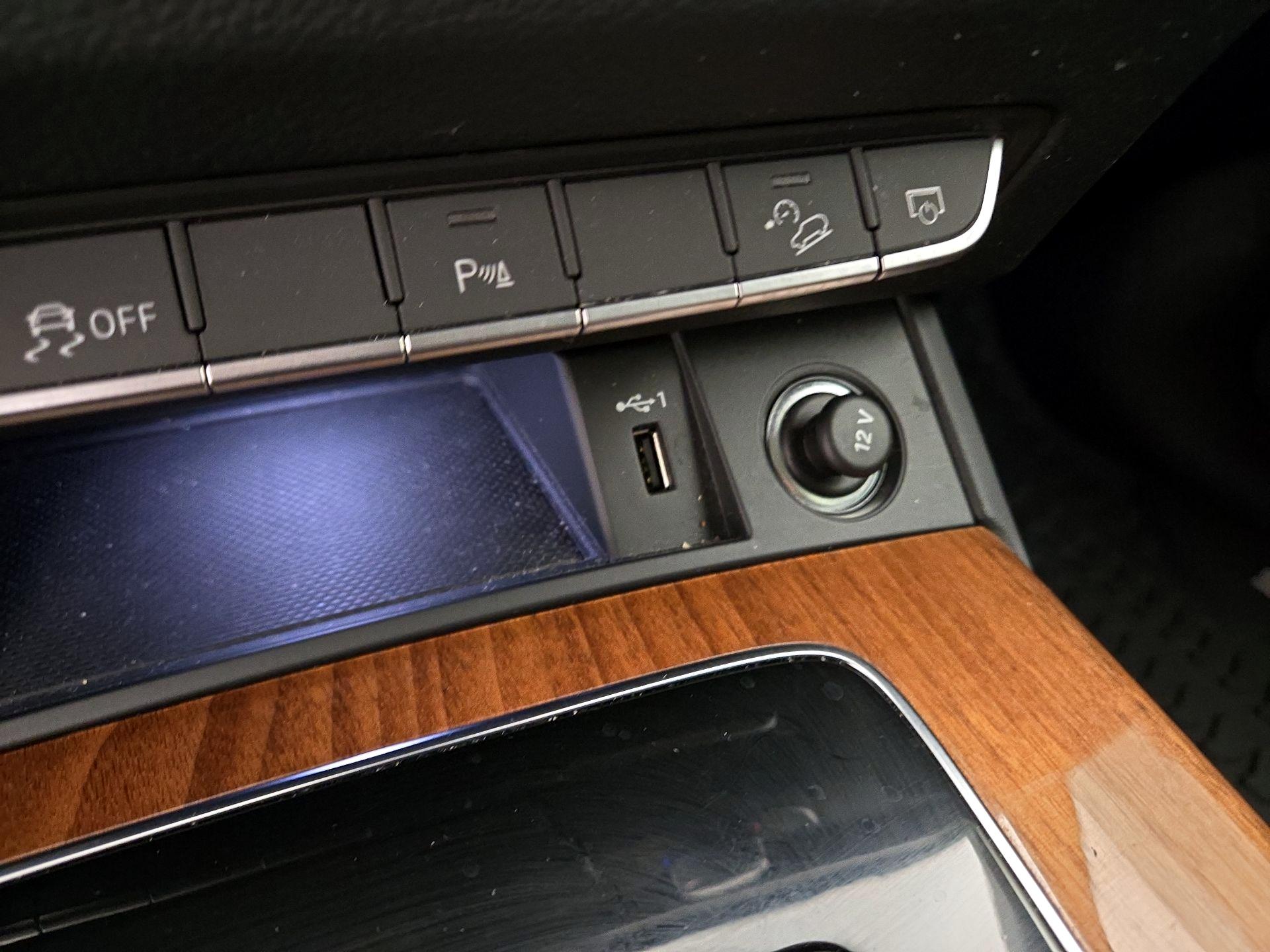 Thumbnail: 2022 Audi Q5 - 18