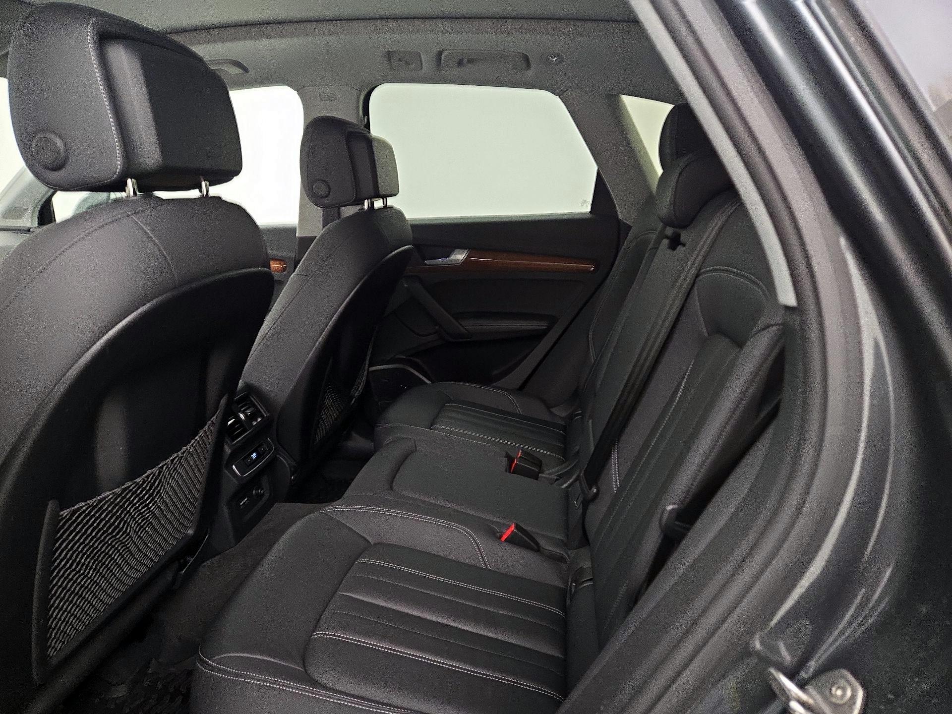 Thumbnail: 2022 Audi Q5 - 19