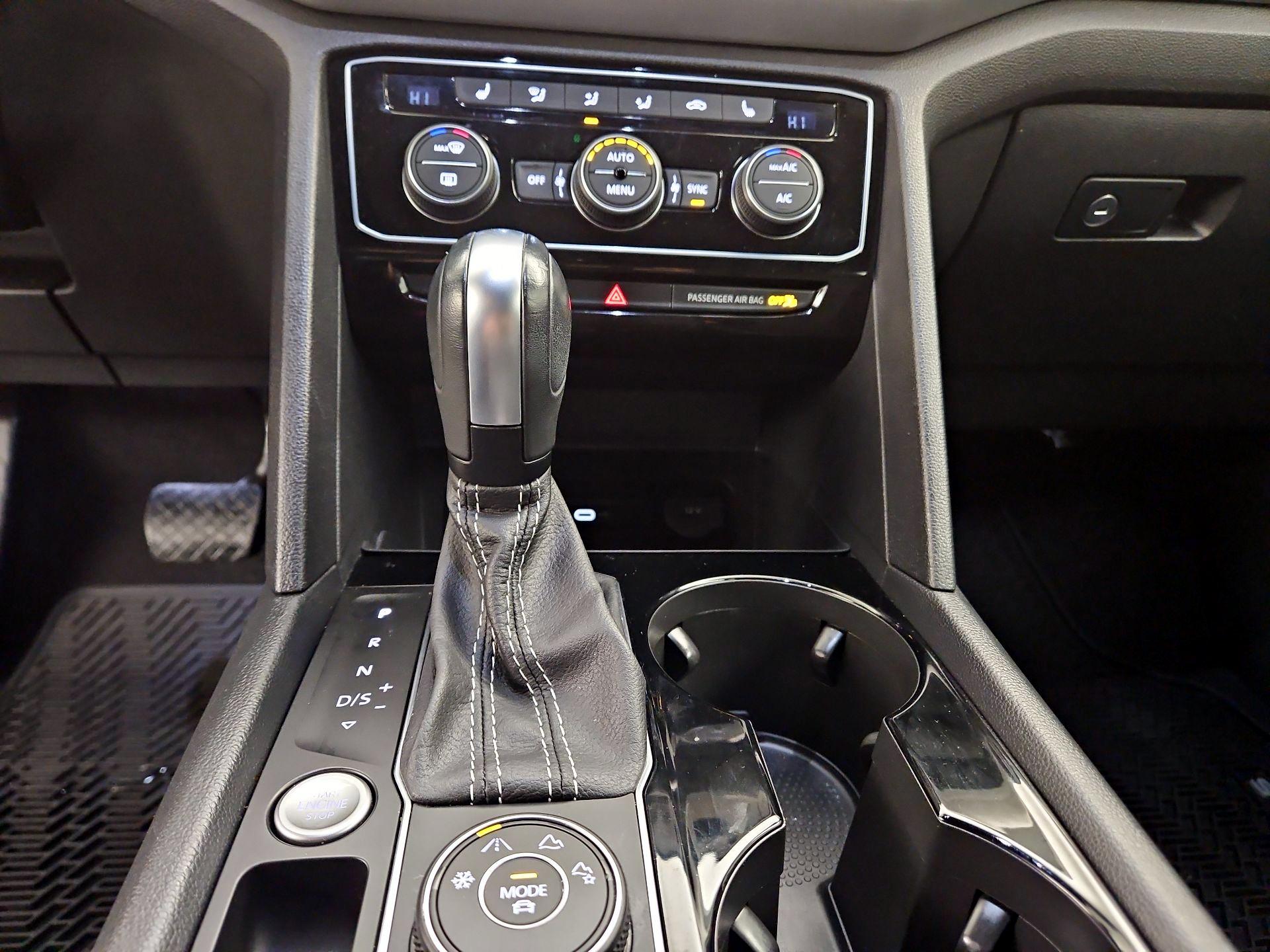 Thumbnail: 2023 Volkswagen Atlas - 17