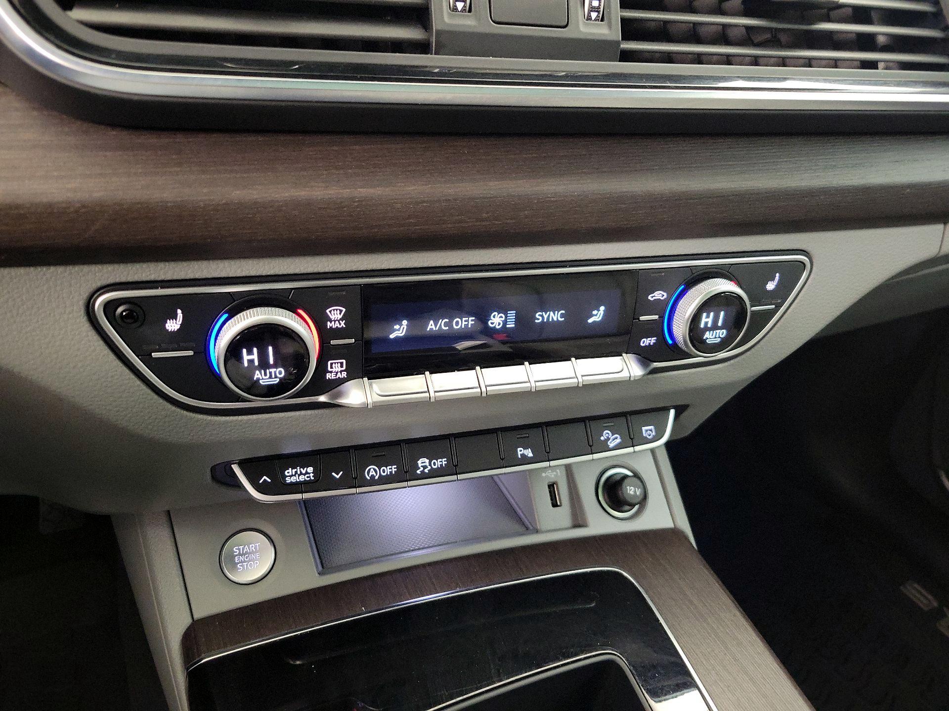 Thumbnail: 2022 Audi Q5 - 16