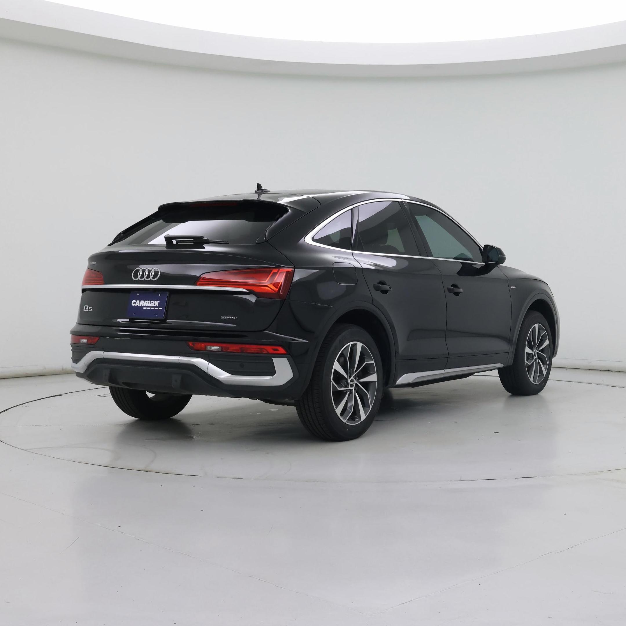 Thumbnail: 2022 Audi Q5 - 8
