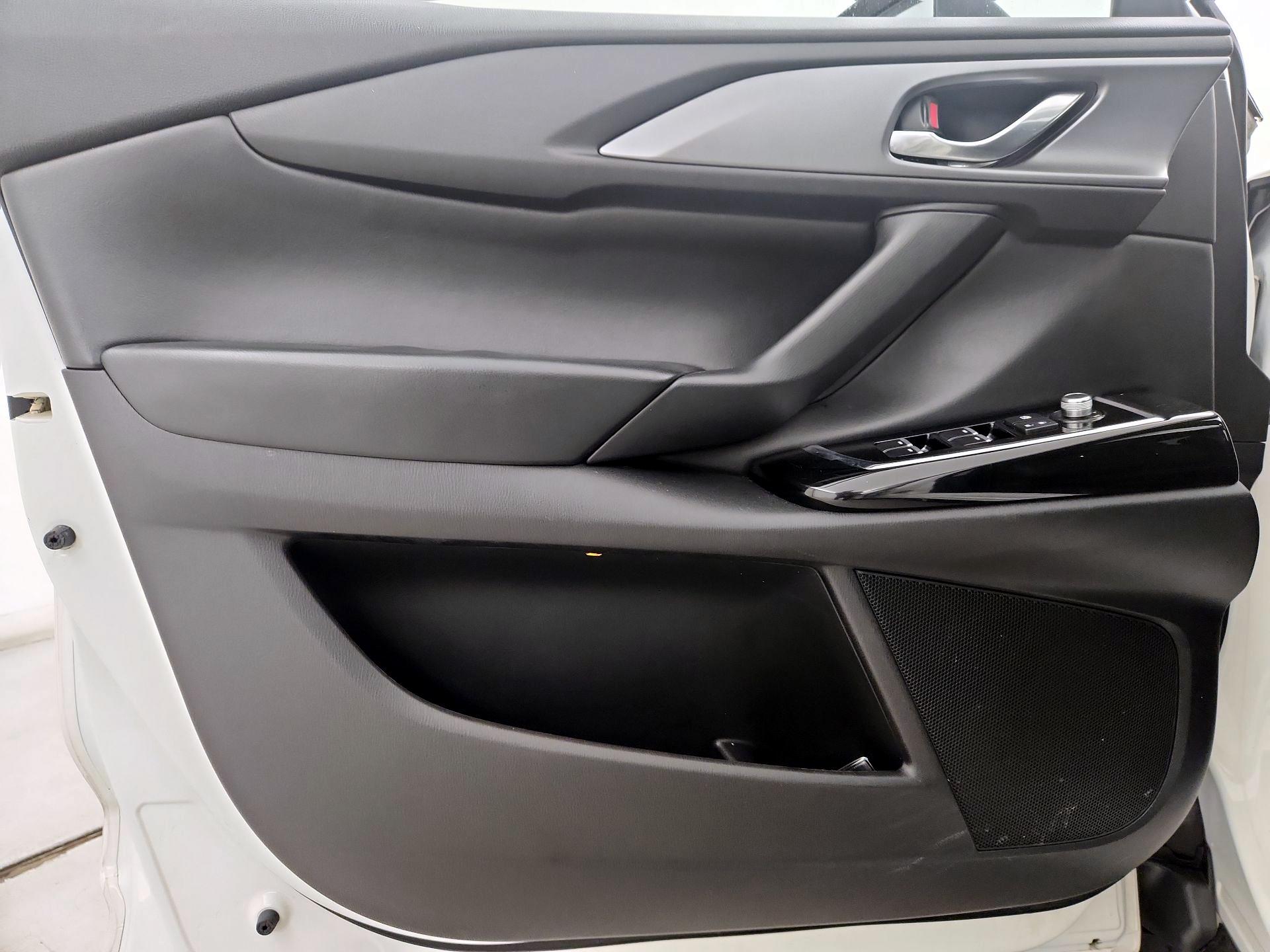 Thumbnail: 2023 Mazda CX-9 - 12