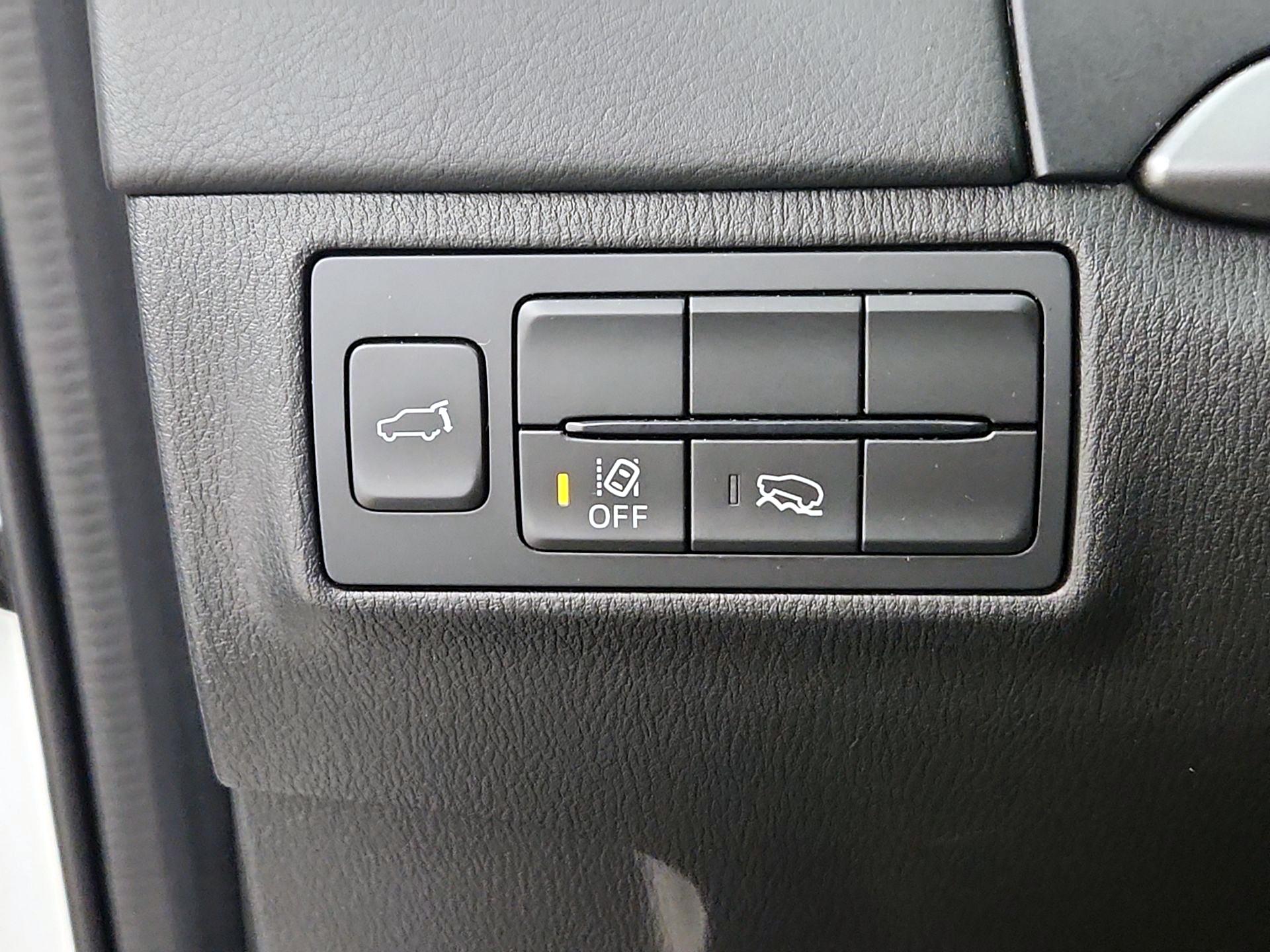 Thumbnail: 2023 Mazda CX-9 - 13