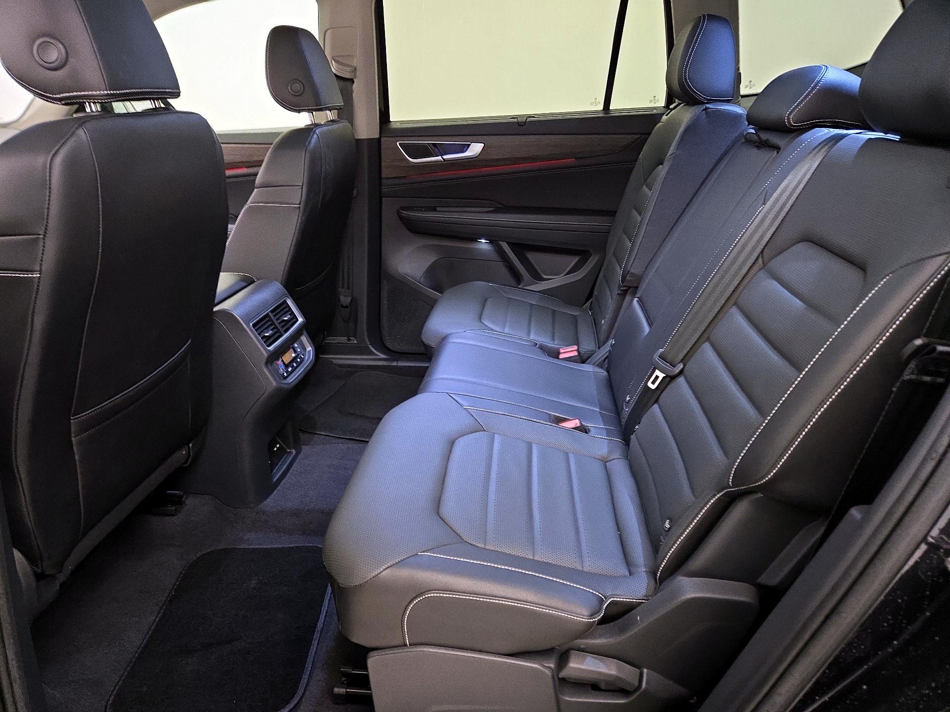 Thumbnail: 2024 Volkswagen Atlas - 20