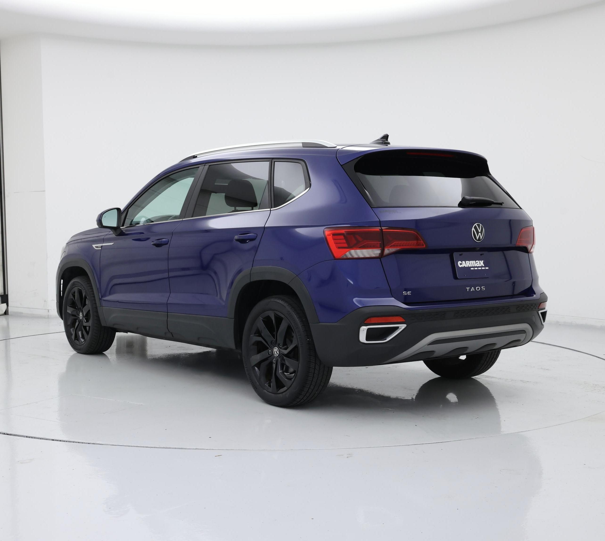 Thumbnail: 2022 Volkswagen Taos - 2