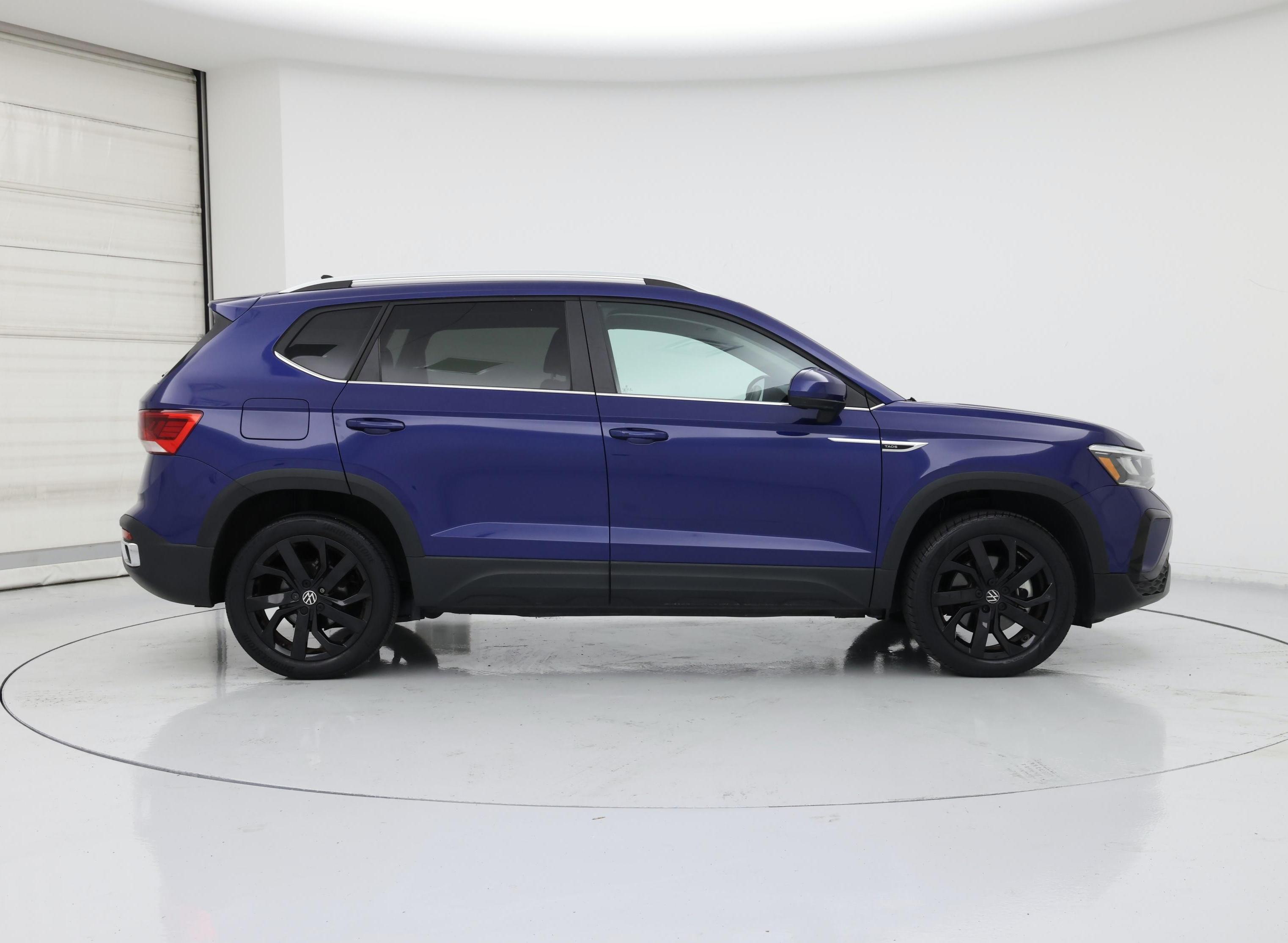 Thumbnail: 2022 Volkswagen Taos - 7