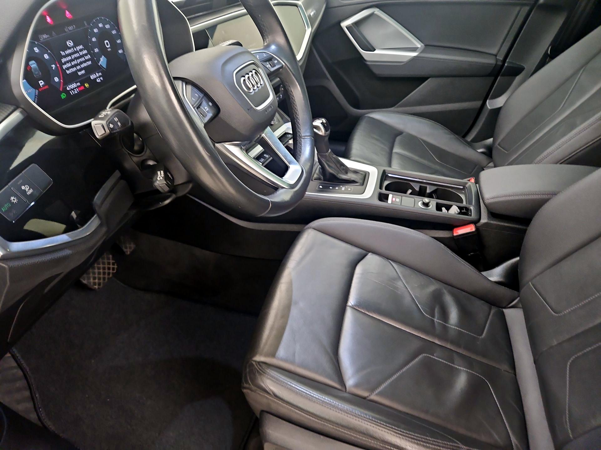 Thumbnail: 2023 Audi Q3 - 11