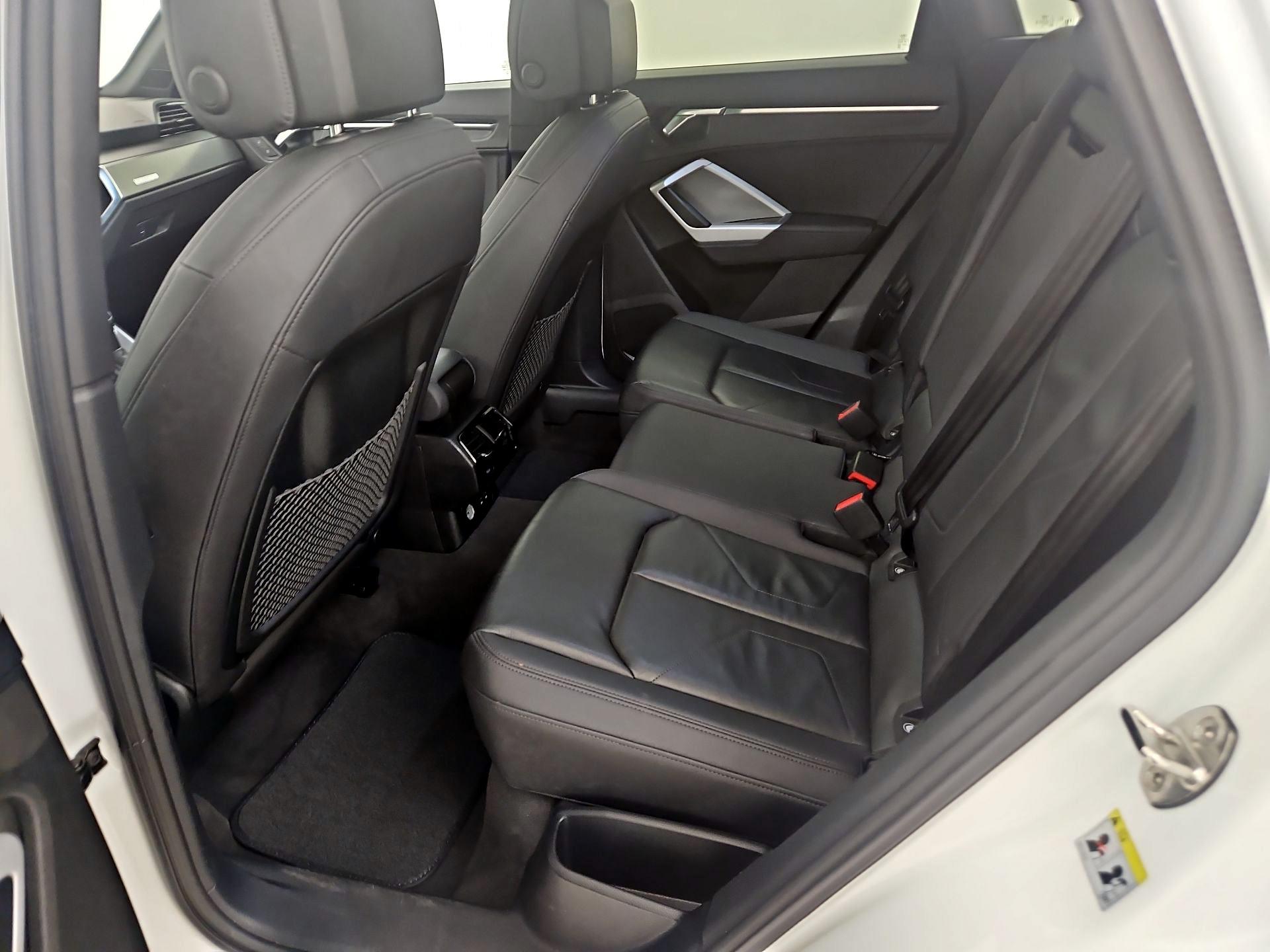 Thumbnail: 2023 Audi Q3 - 20