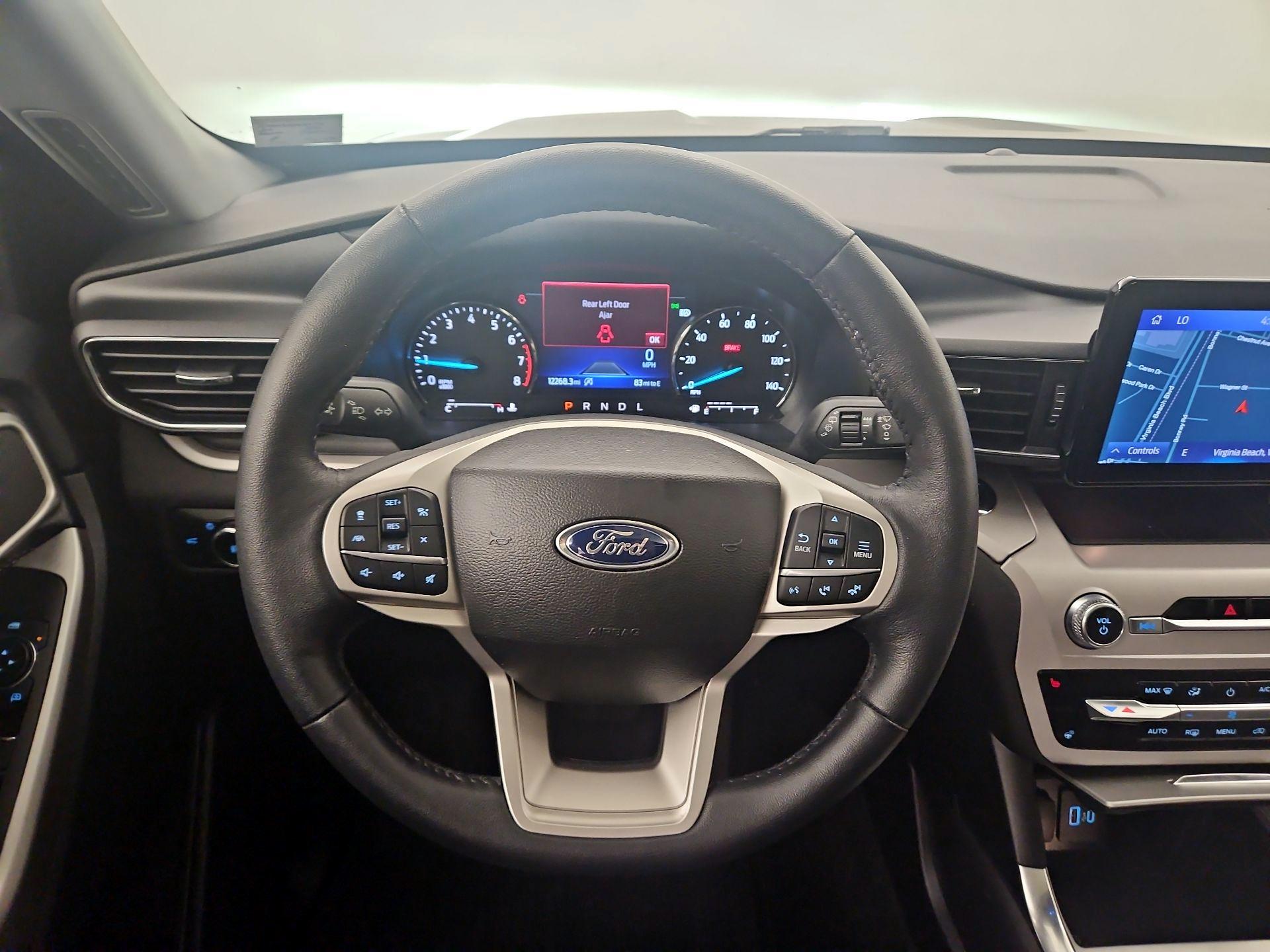 Thumbnail: 2023 Ford Explorer - 10