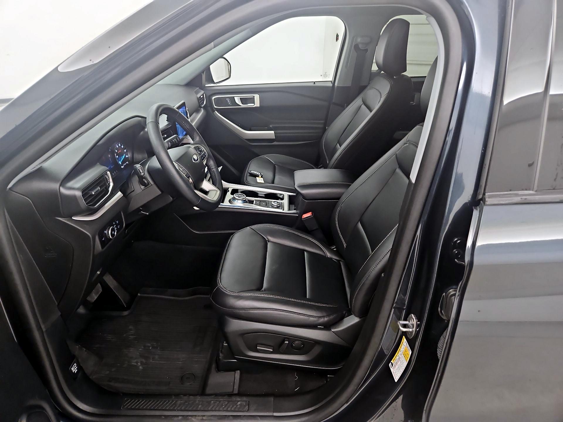 Thumbnail: 2023 Ford Explorer - 11