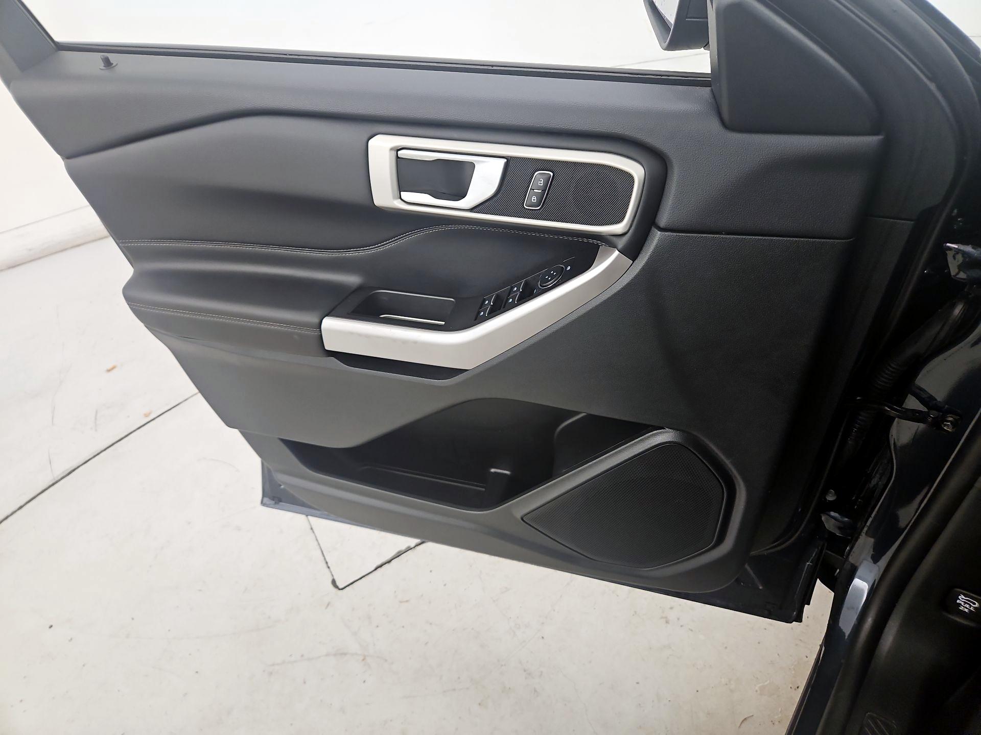 Thumbnail: 2023 Ford Explorer - 12