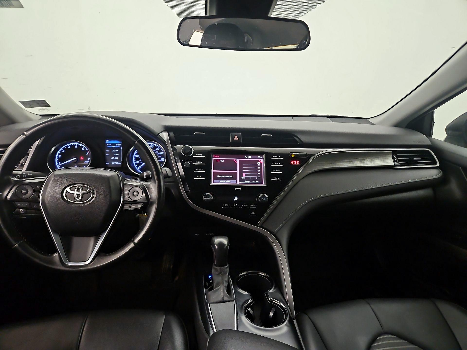 Thumbnail: 2020 Toyota Camry - 9