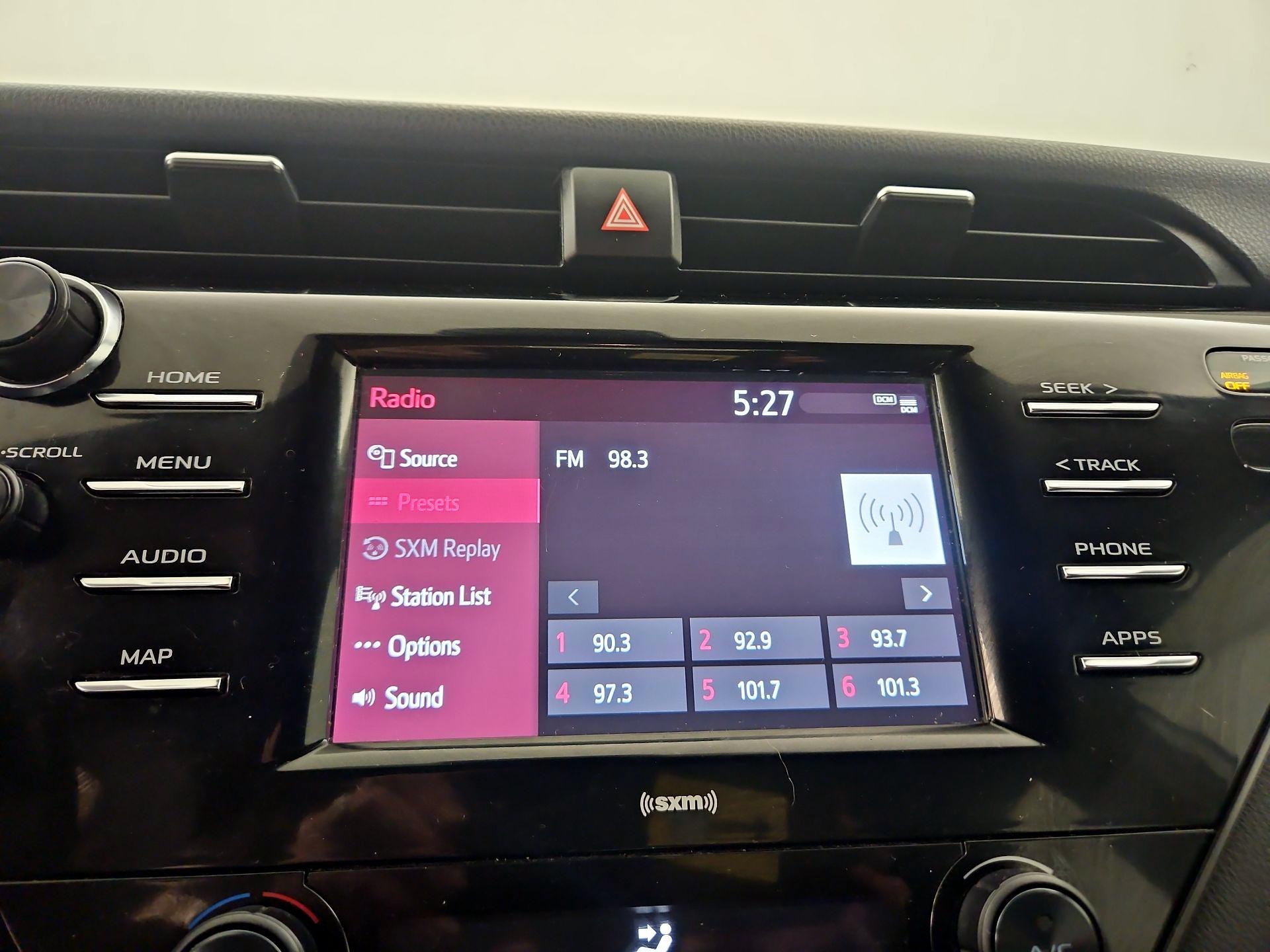 Thumbnail: 2020 Toyota Camry - 15