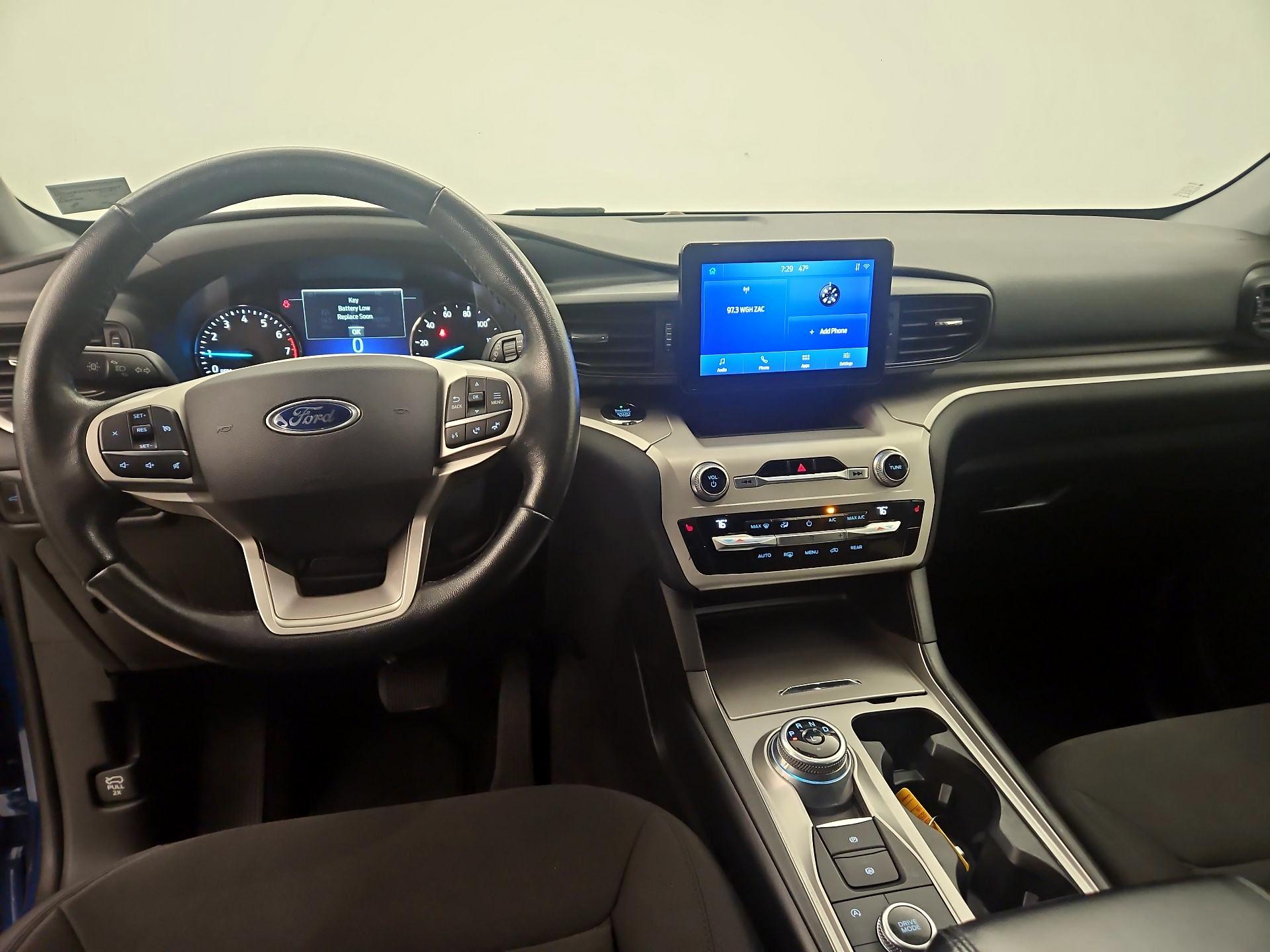 Thumbnail: 2021 Ford Explorer - 9