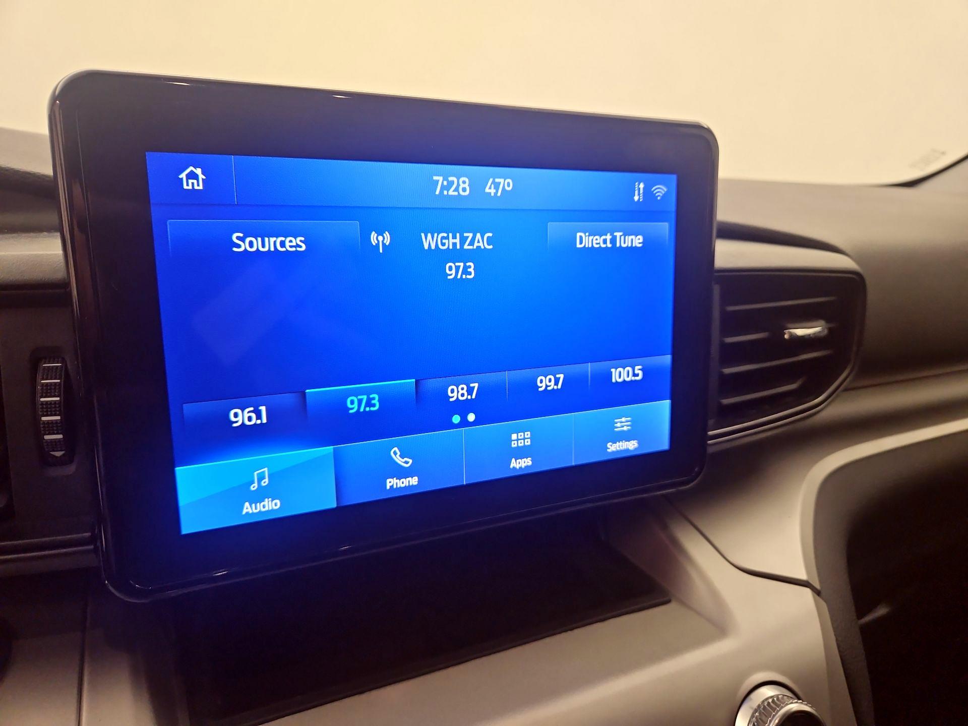 Thumbnail: 2021 Ford Explorer - 16