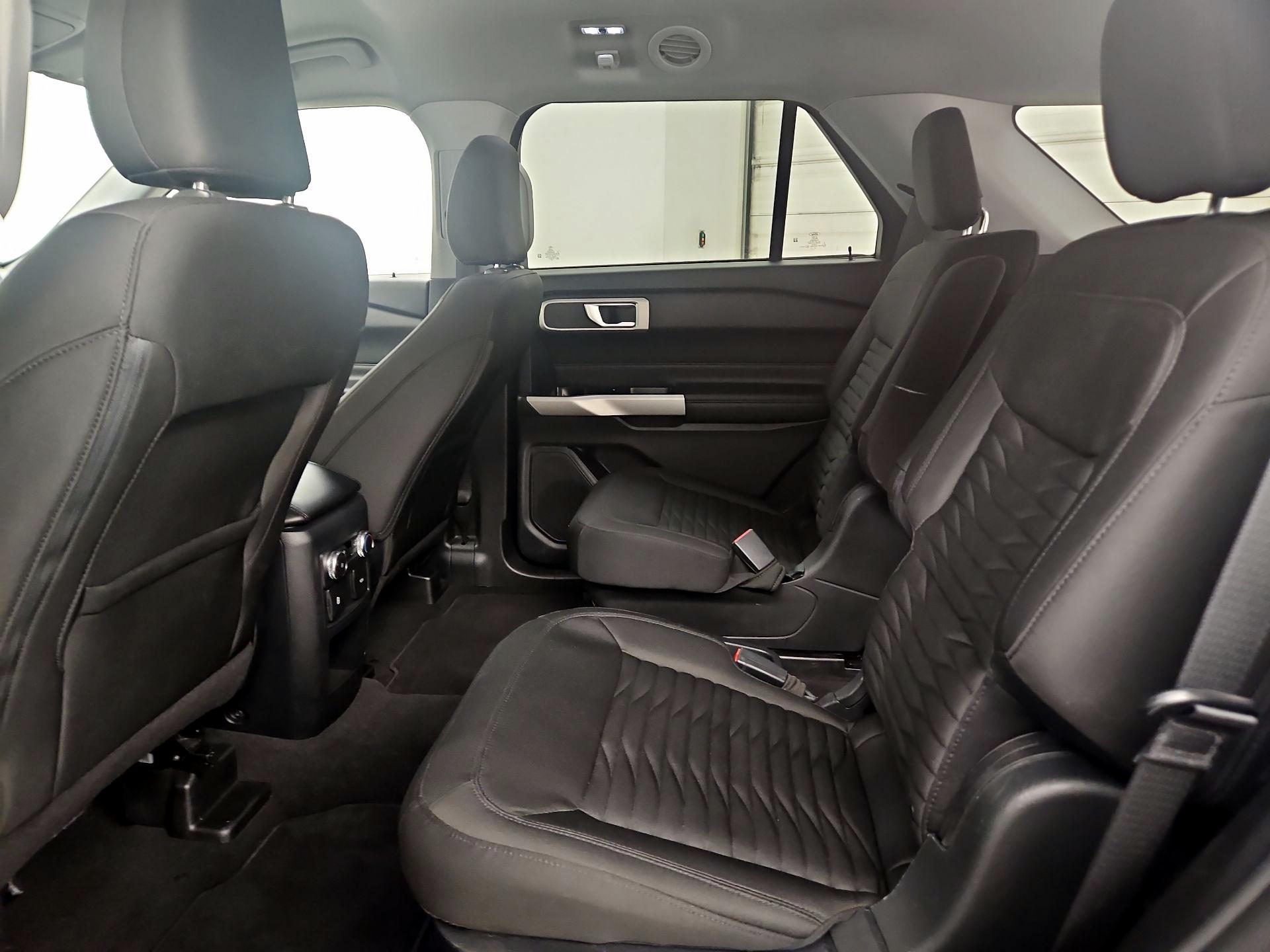 Thumbnail: 2021 Ford Explorer - 20