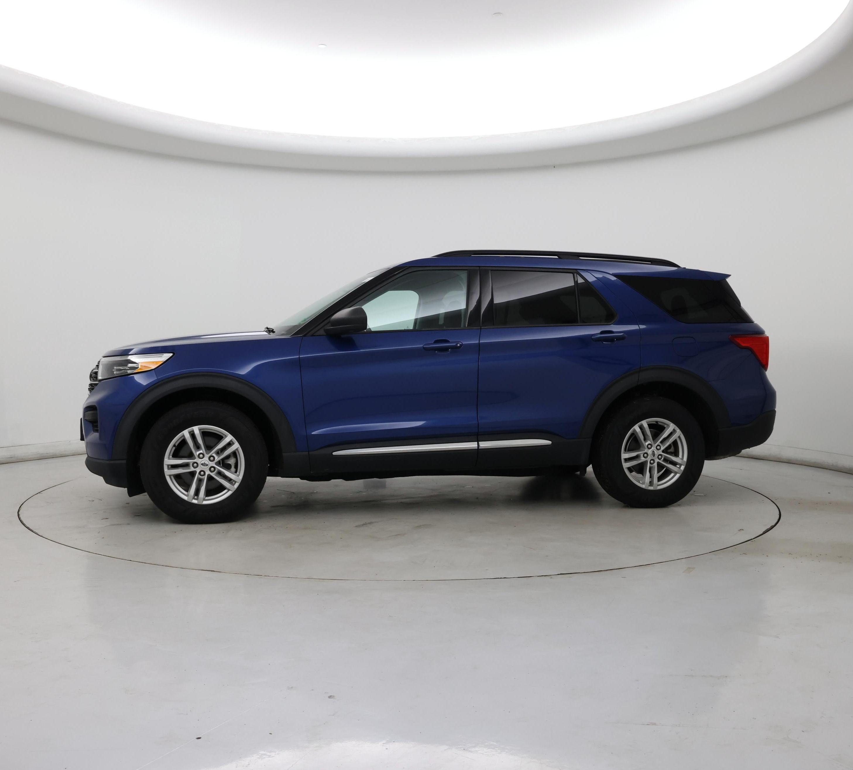 Thumbnail: 2021 Ford Explorer - 3