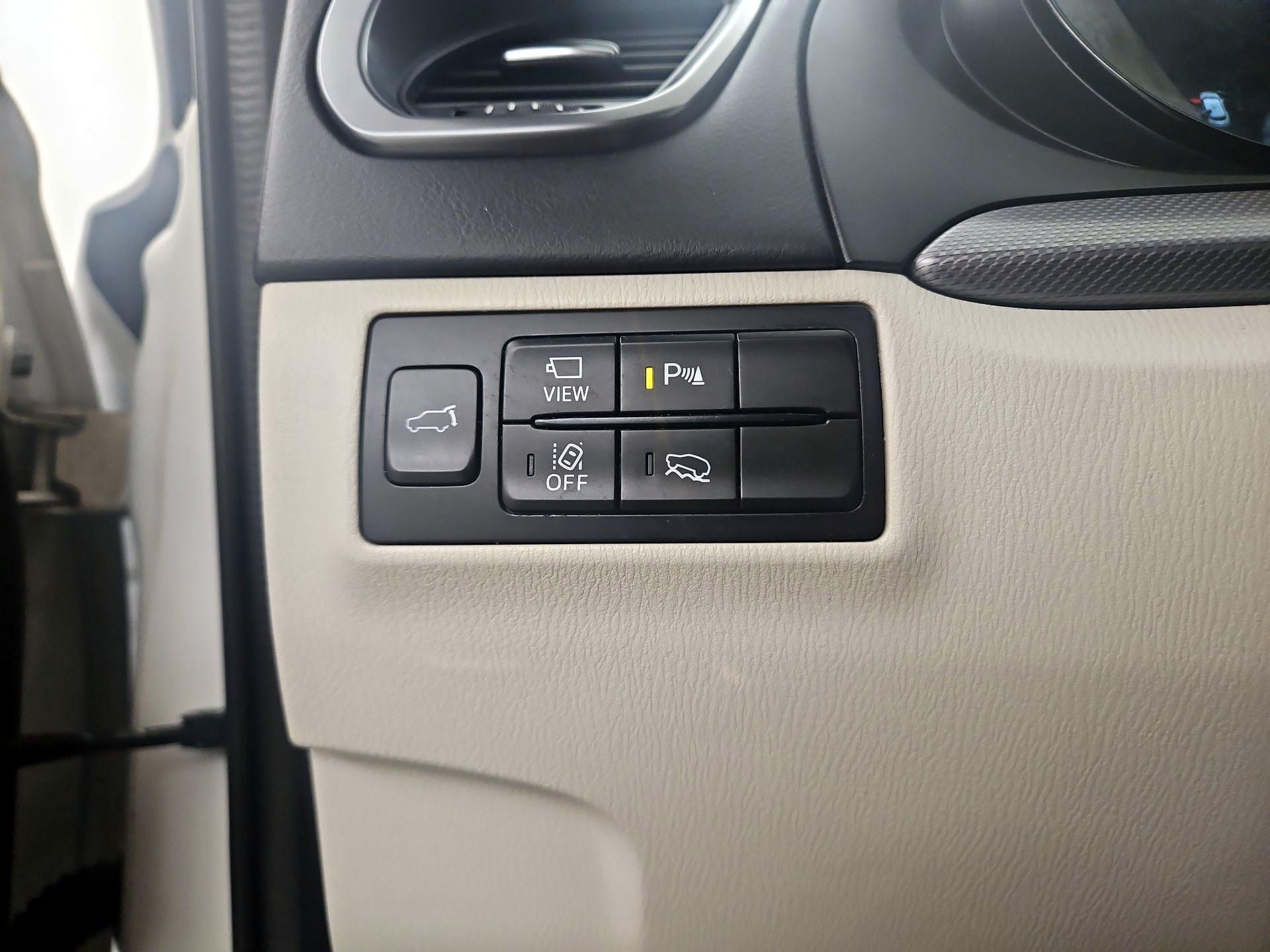 Thumbnail: 2023 Mazda CX-9 - 13