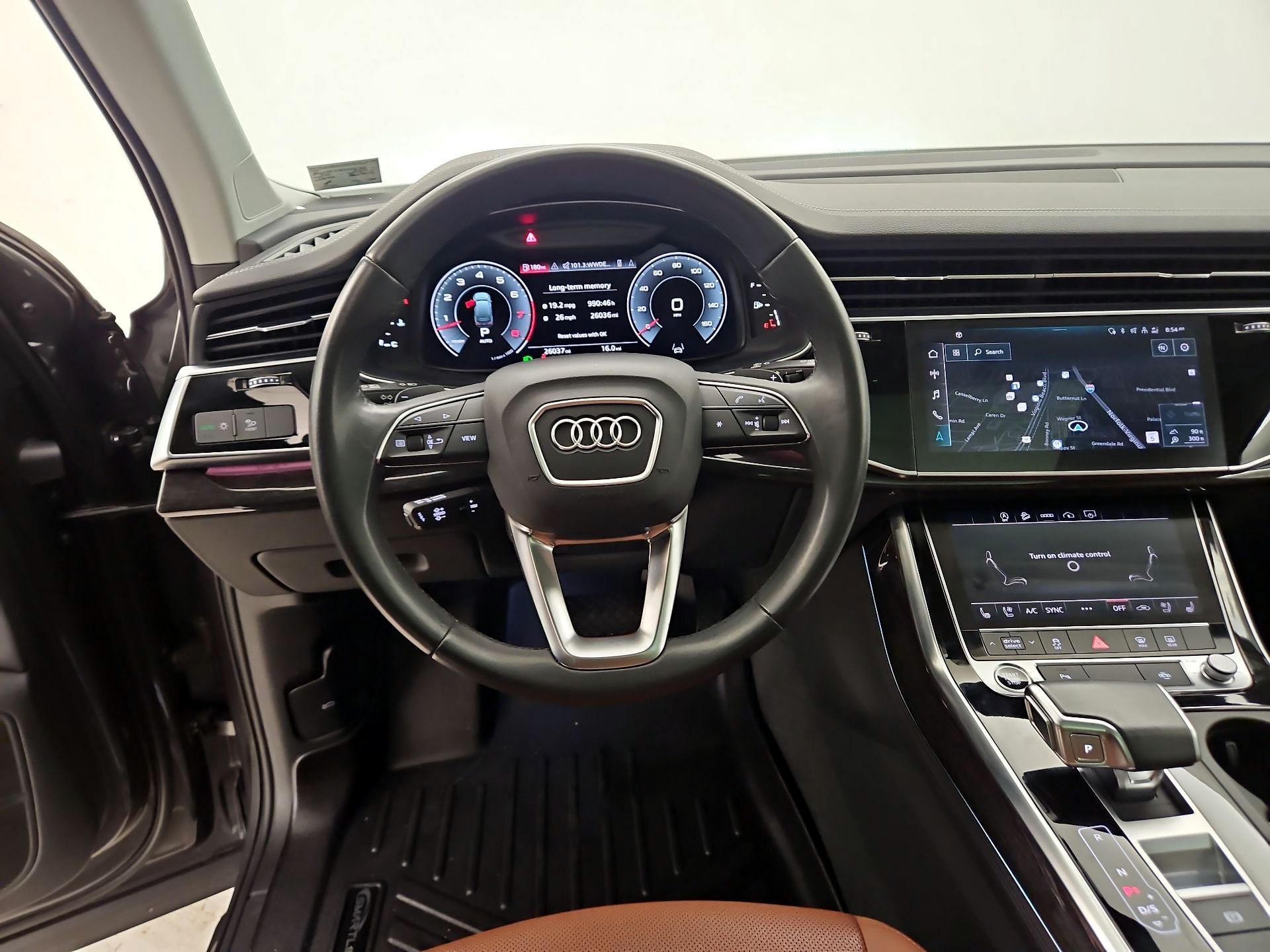 Thumbnail: 2023 Audi Q7 - 10