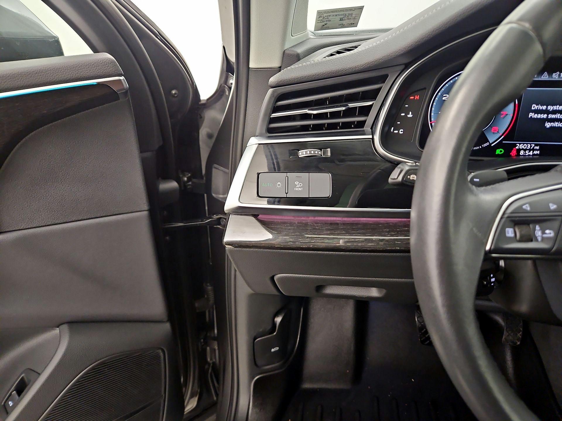 Thumbnail: 2023 Audi Q7 - 13