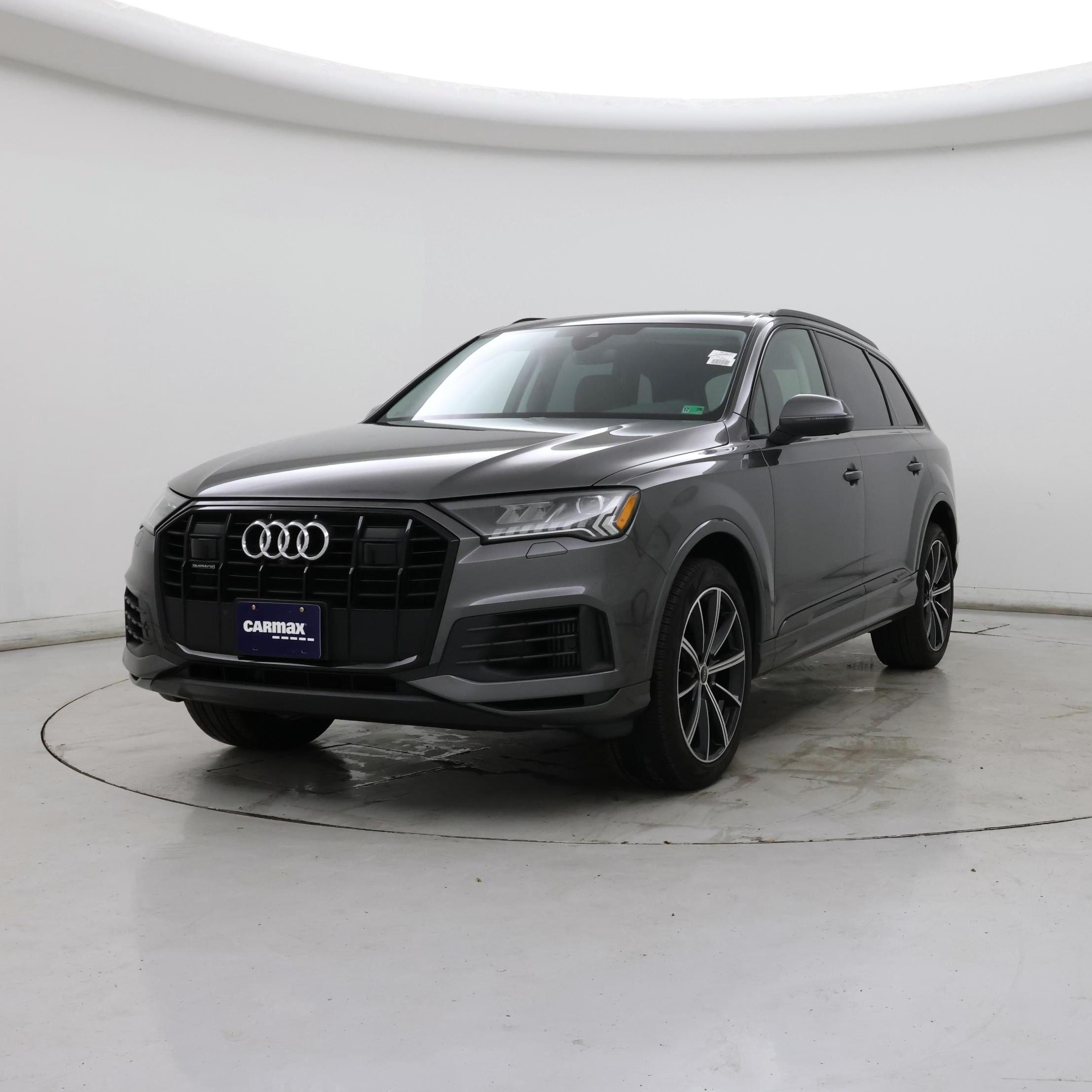 Thumbnail: 2023 Audi Q7 - 4