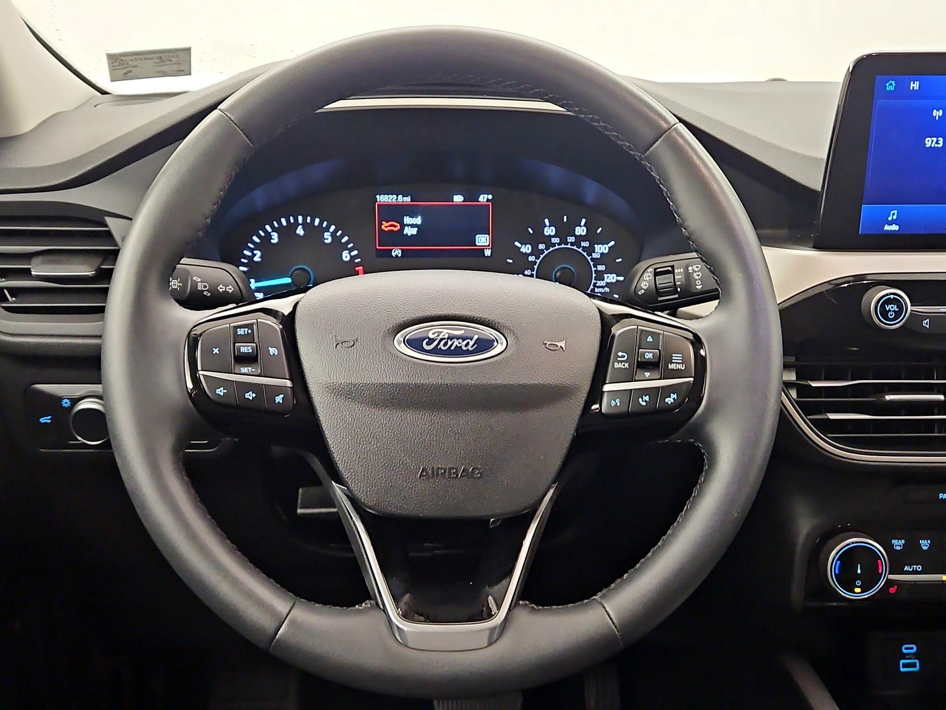 Thumbnail: 2022 Ford Escape - 10