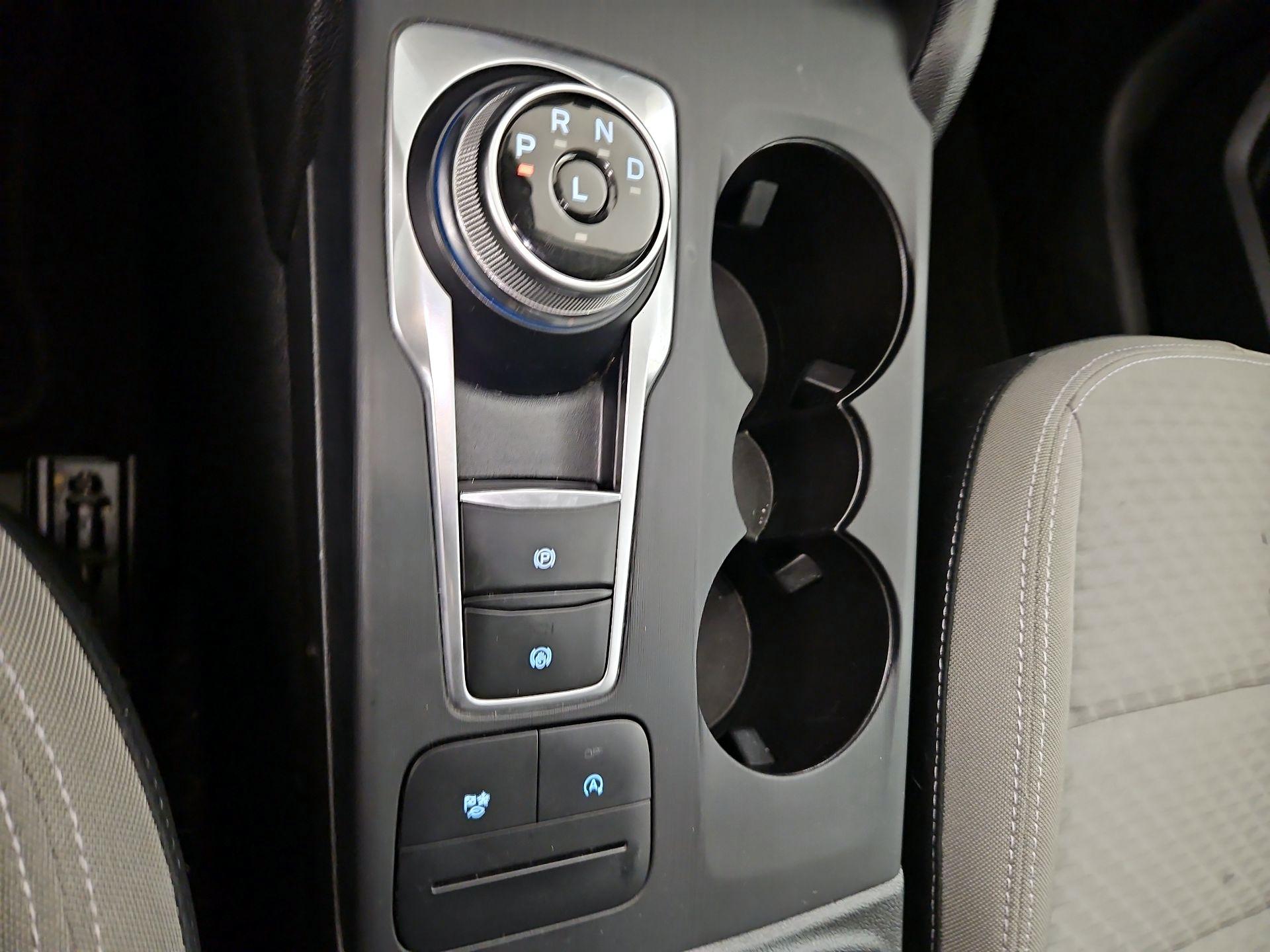 Thumbnail: 2022 Ford Escape - 17