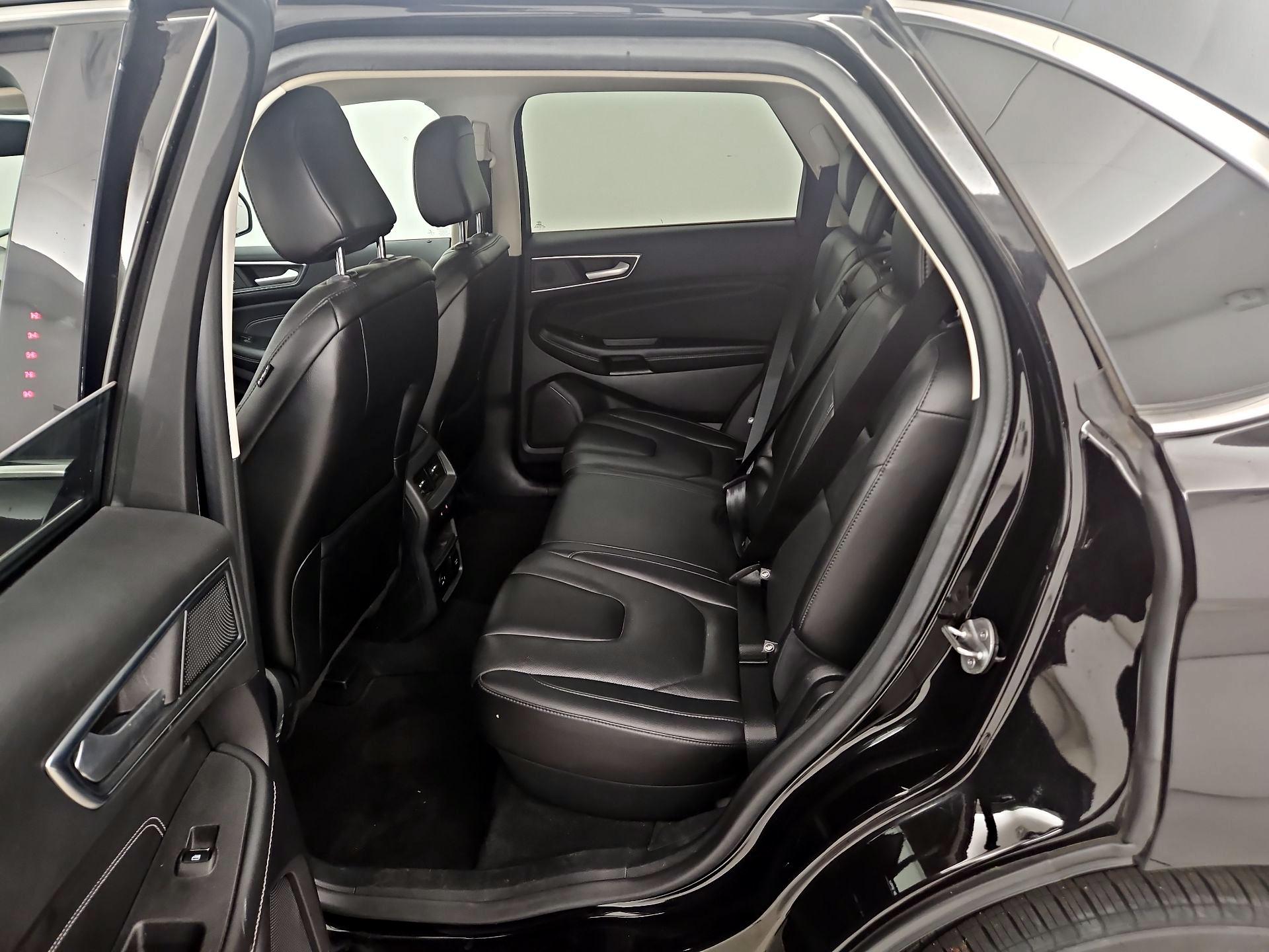 Thumbnail: 2021 Ford Edge - 20