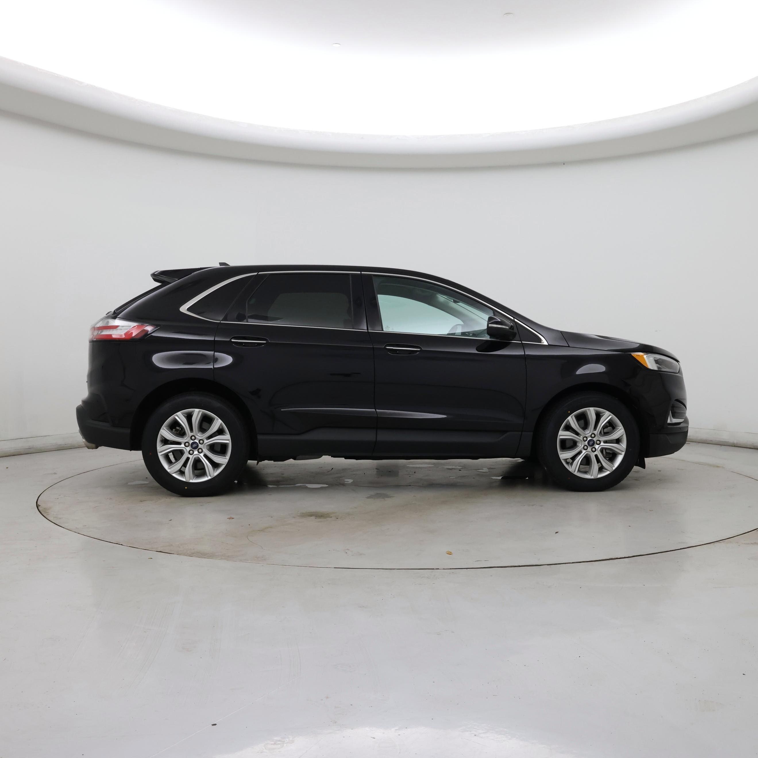 Thumbnail: 2021 Ford Edge - 7