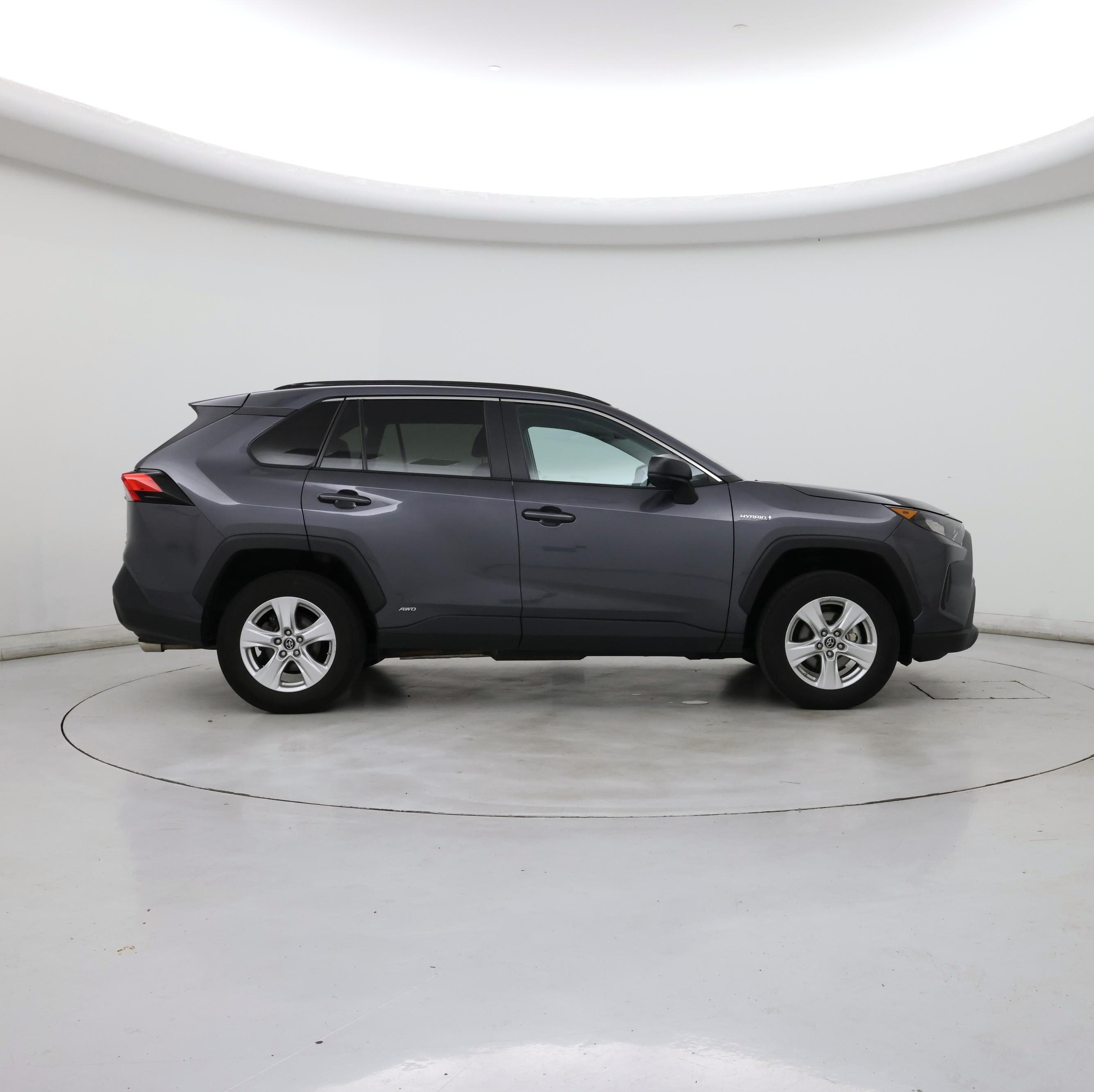 Thumbnail: 2020 Toyota RAV4 - 7