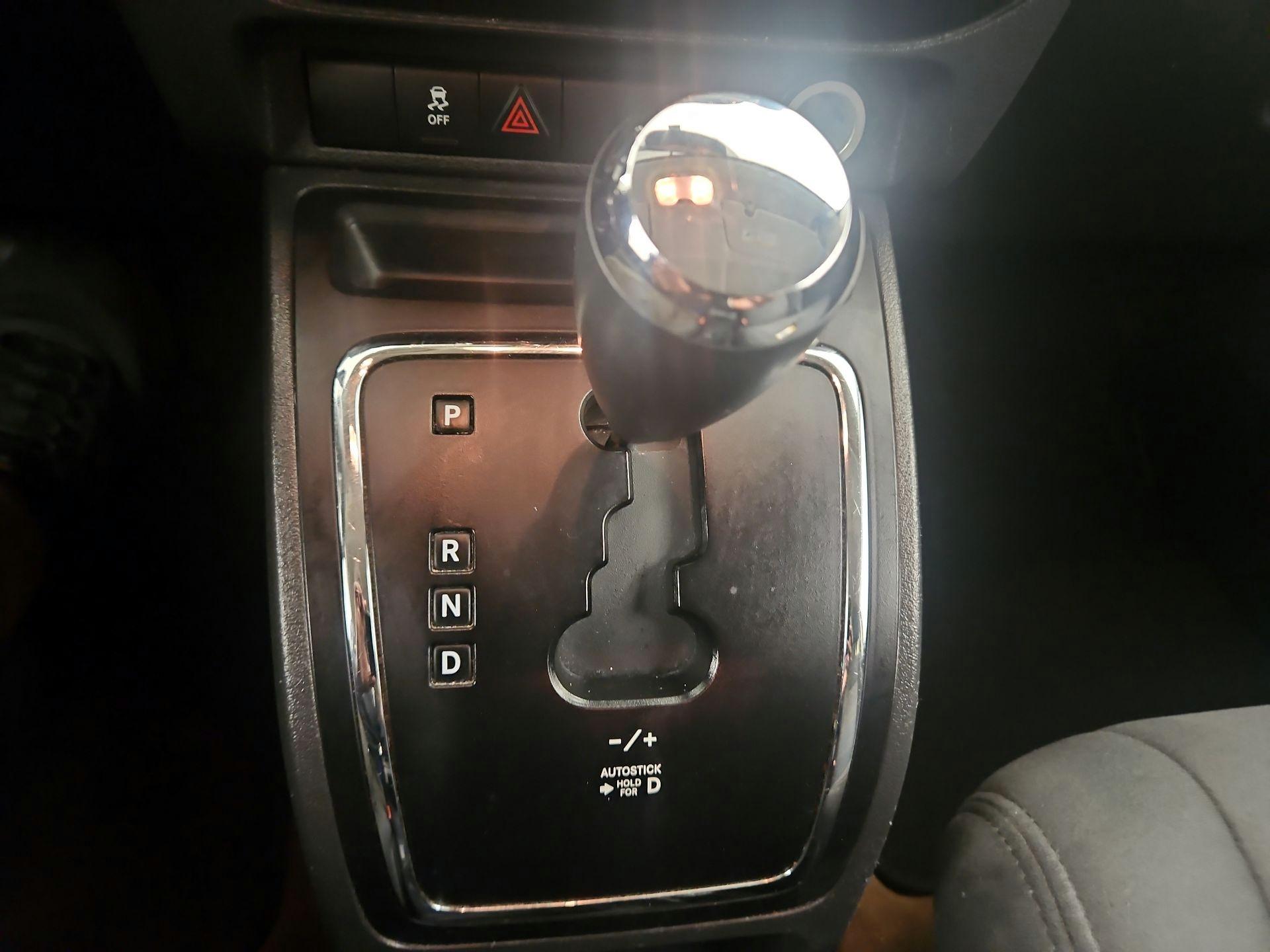 Thumbnail: 2016 Jeep Compass - 15