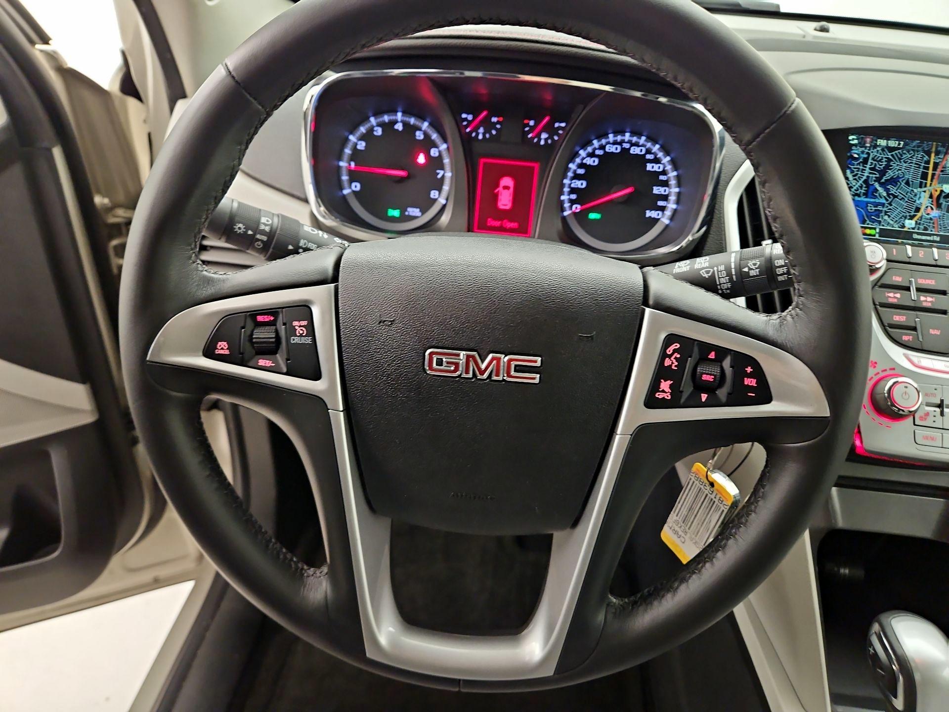 Thumbnail: 2015 GMC Terrain - 10