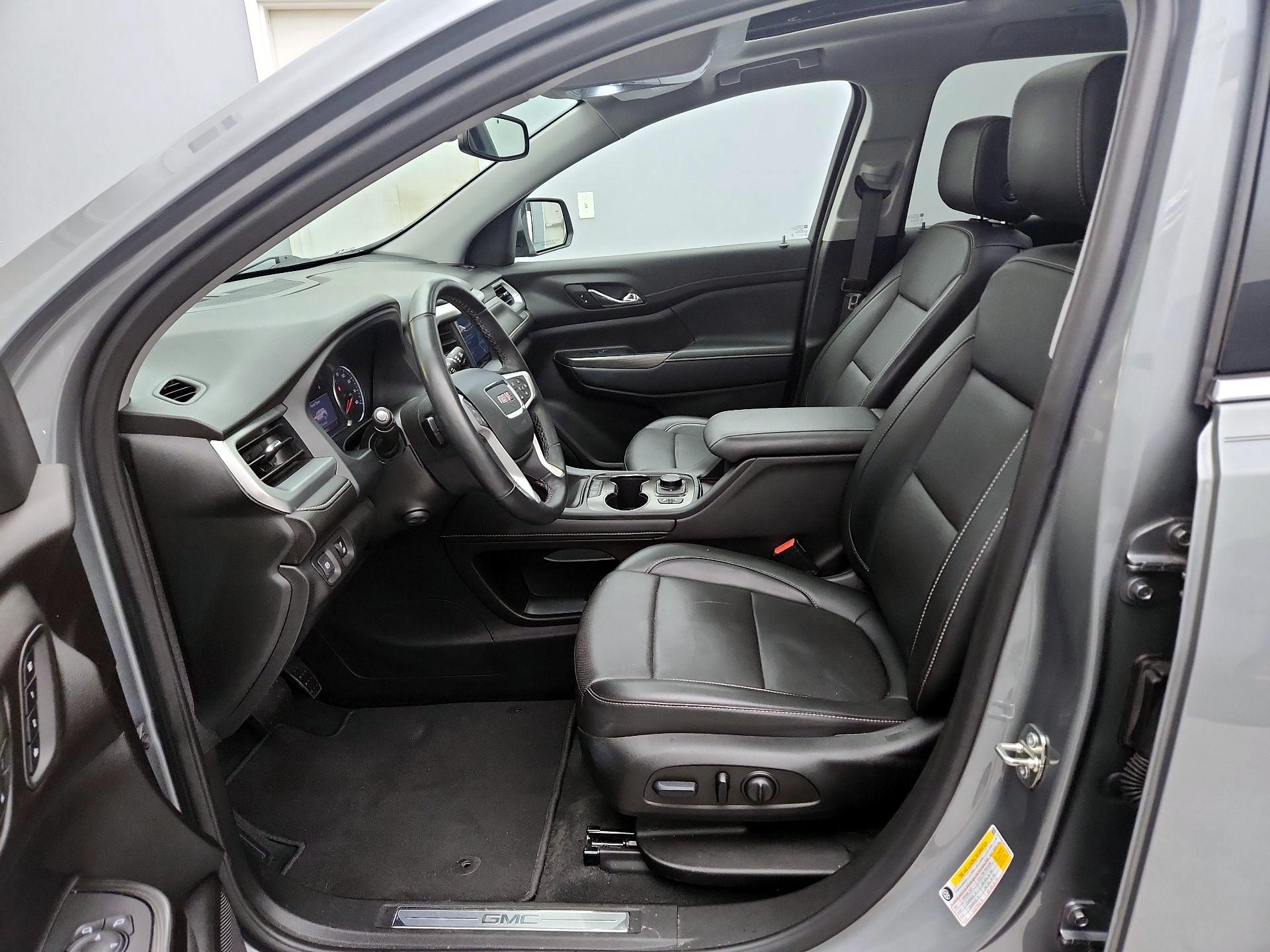 Thumbnail: 2023 GMC Acadia - 11