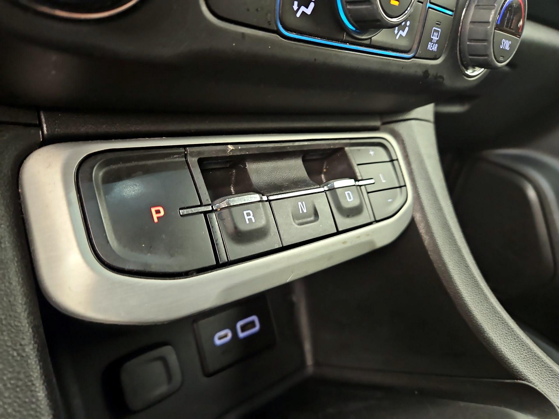 Thumbnail: 2023 GMC Acadia - 17