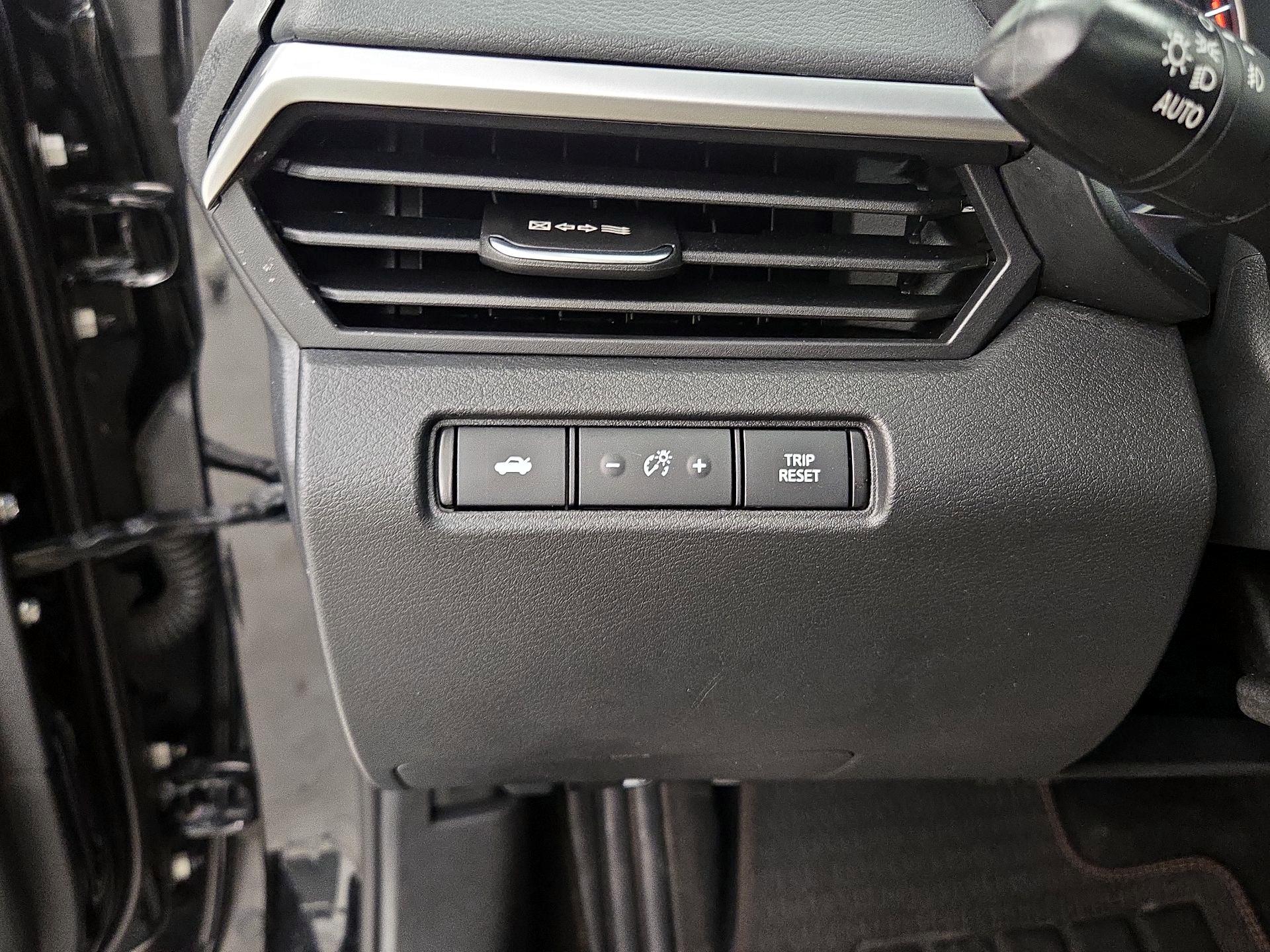 Thumbnail: 2022 Nissan Altima - 13