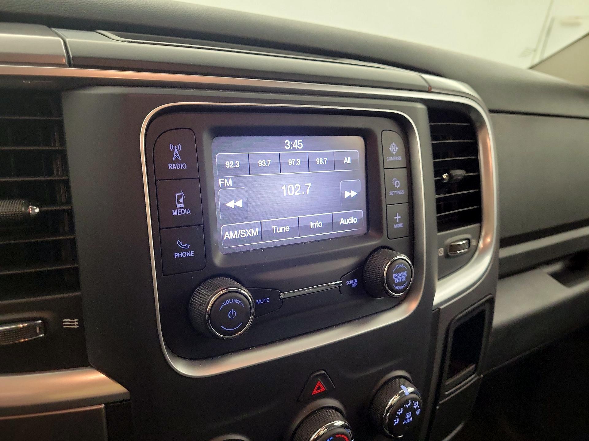 Thumbnail: 2021 RAM 1500 Classic - 13