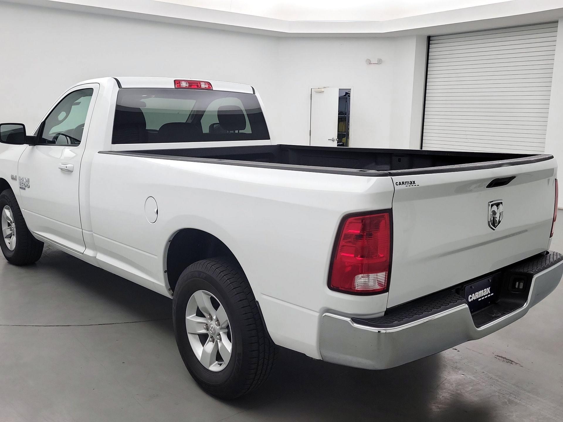 Thumbnail: 2021 RAM 1500 Classic - 7