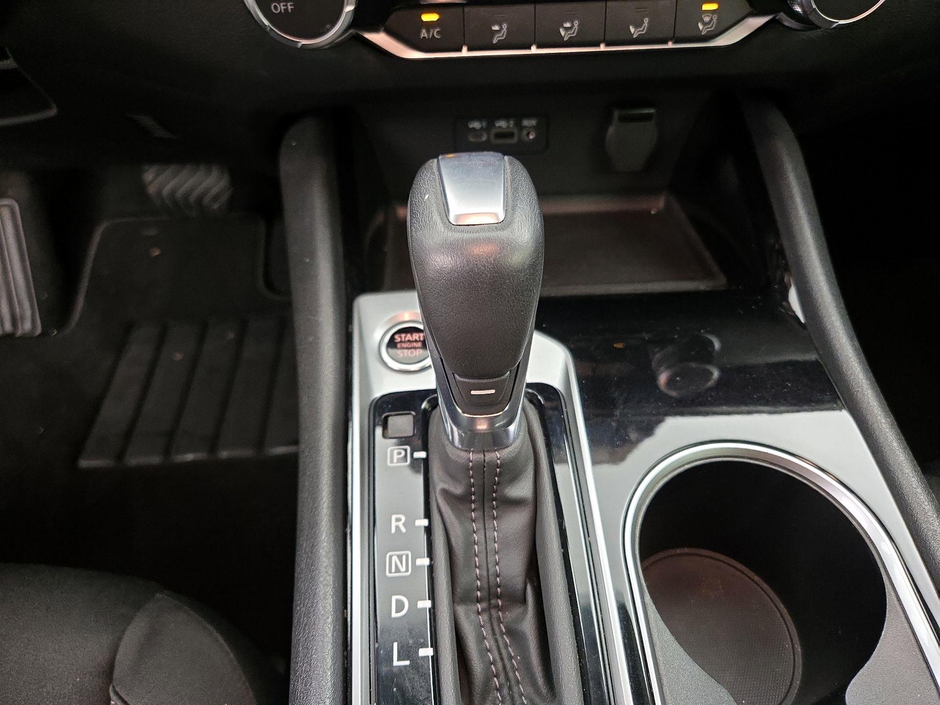 Thumbnail: 2022 Nissan Altima - 17