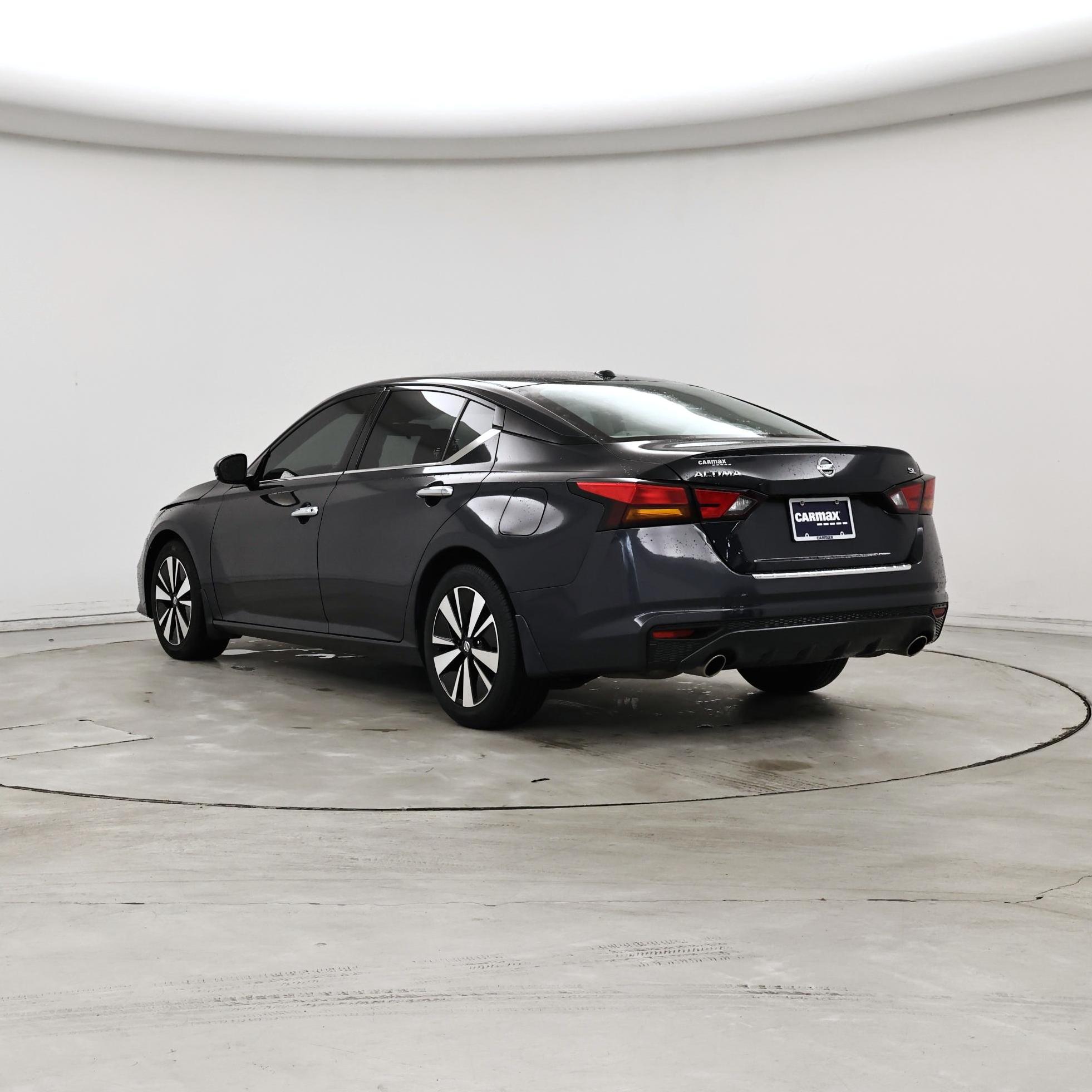 Thumbnail: 2022 Nissan Altima - 2