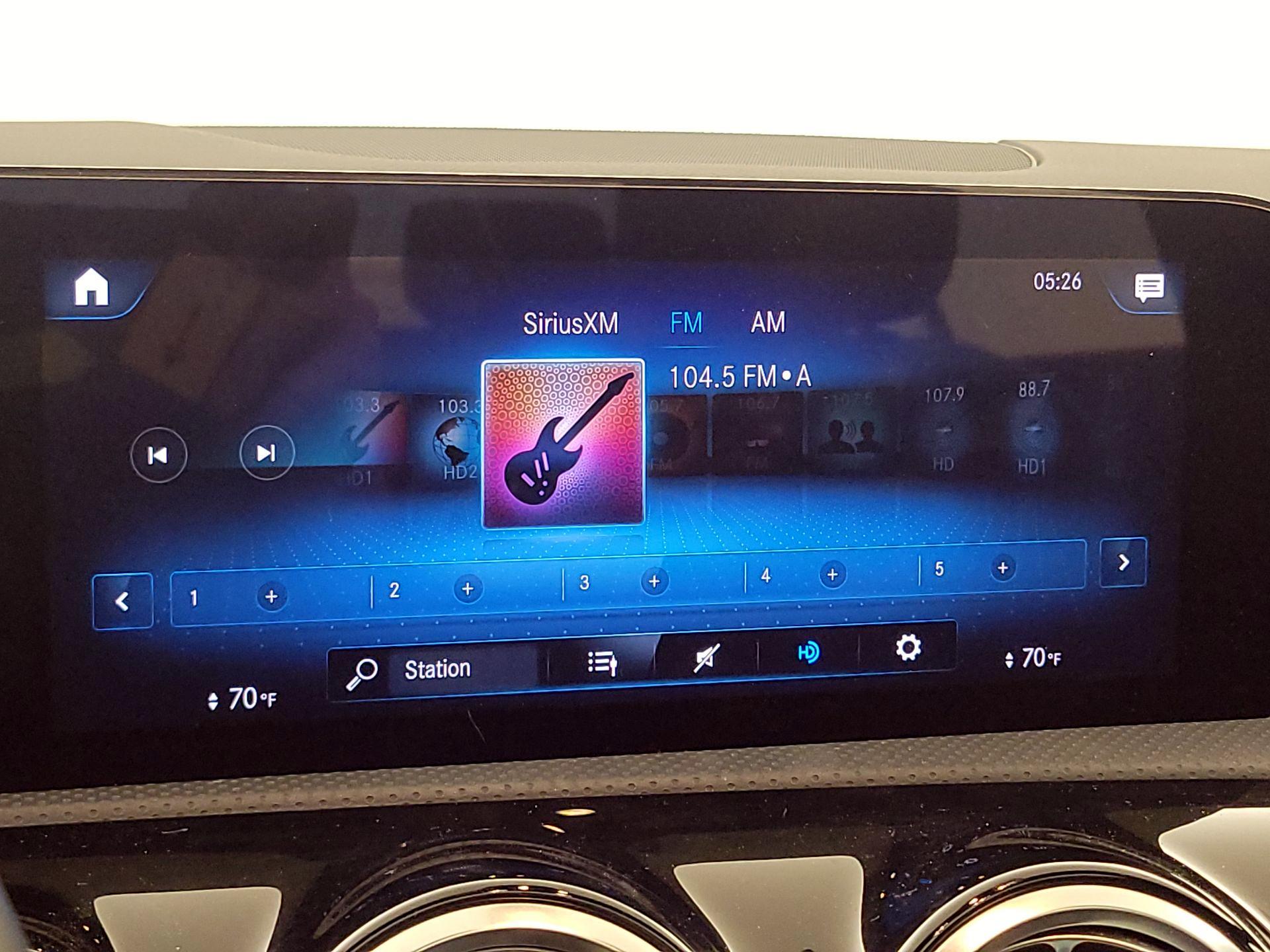 Thumbnail: 2022 Mercedes-Benz A-Class - 15