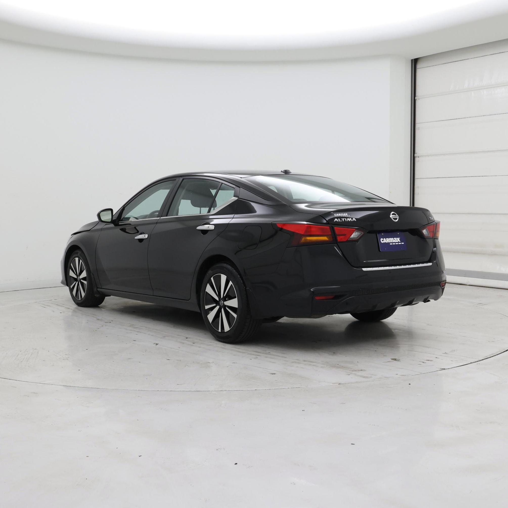 Thumbnail: 2022 Nissan Altima - 2